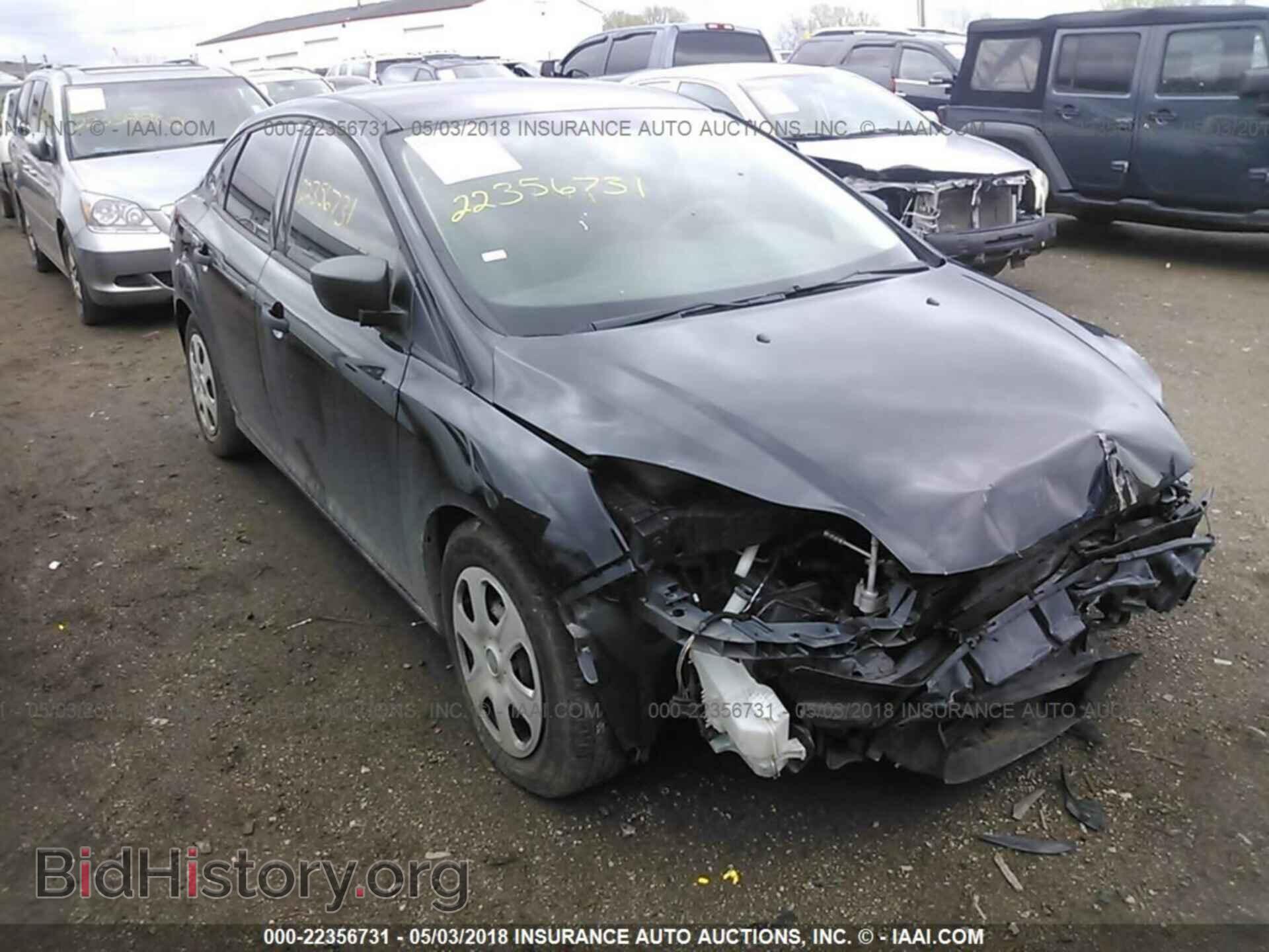 Photo 1FAHP3E23CL370541 - Ford Focus 2012