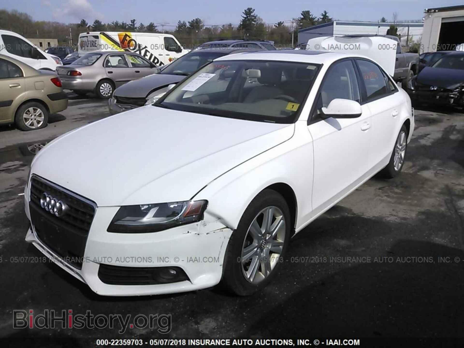 2011 Audi A4 - VIN: WAUBFAFL3BN042003 - Фото 2