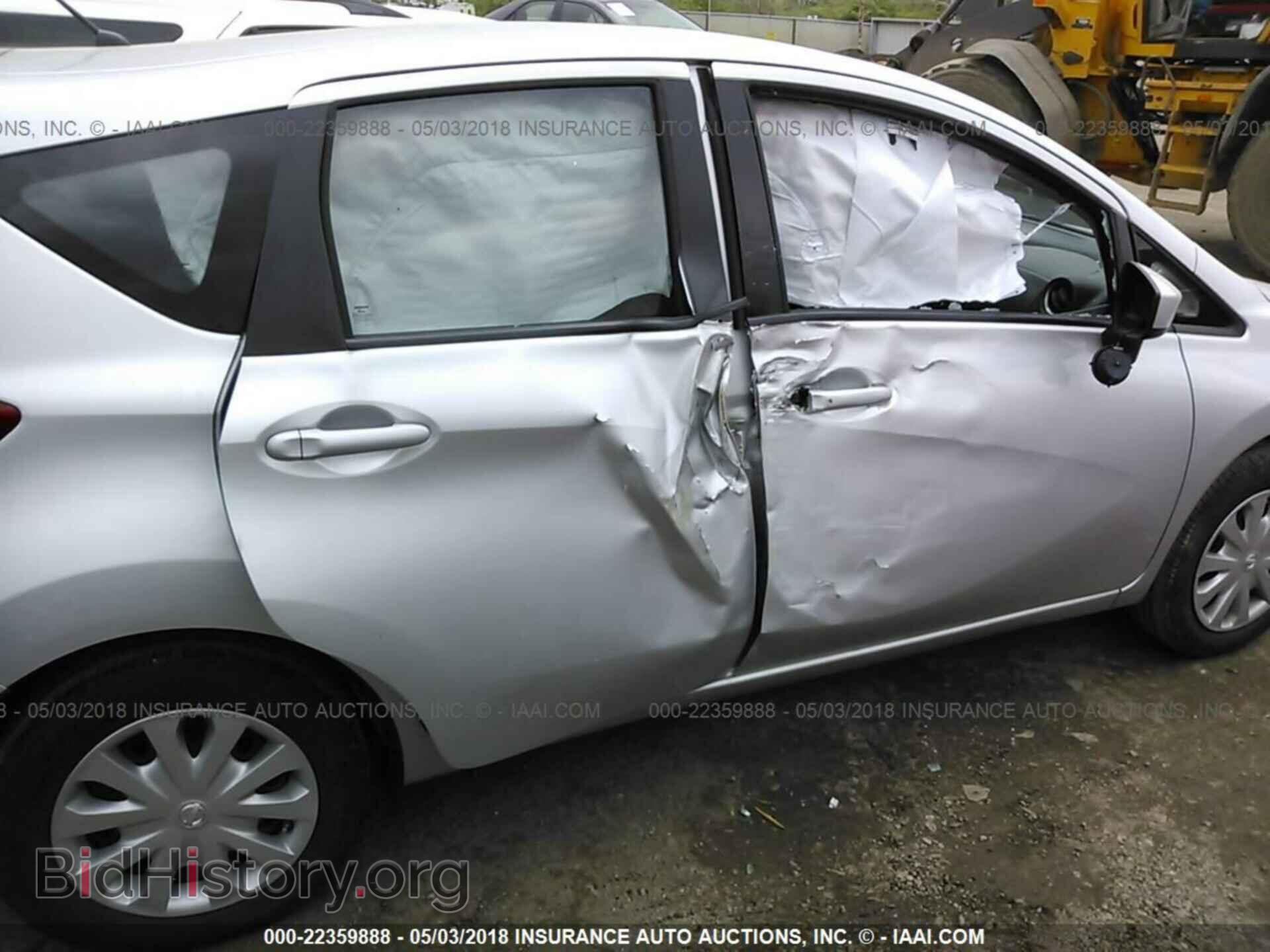 2015 Nissan Versa note - VIN: 3N1CE2CP7FL382514 - Photo 6