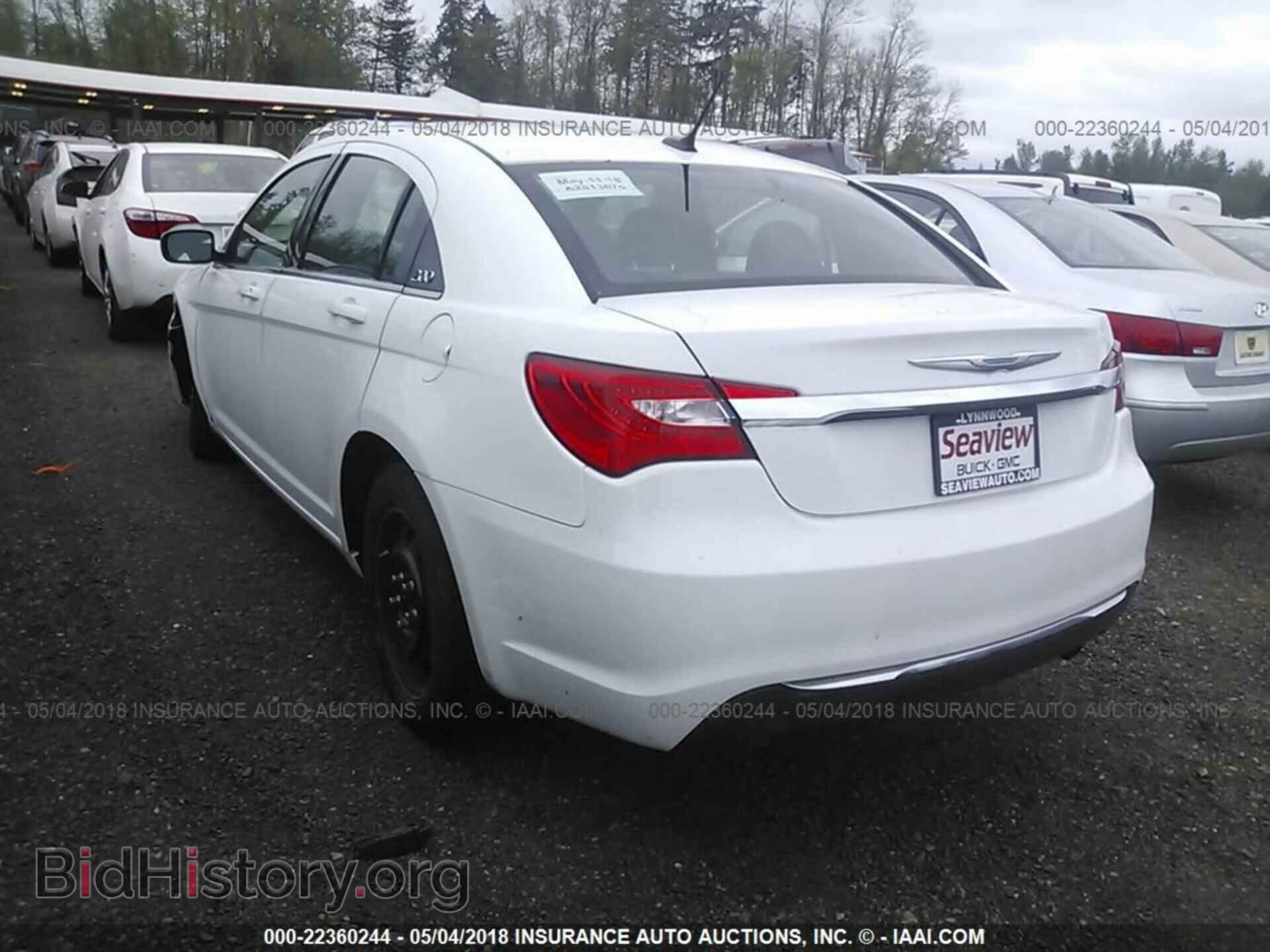 2012 Chrysler 200 - VIN: 1C3CCBAB0CN282040 - Фото 3