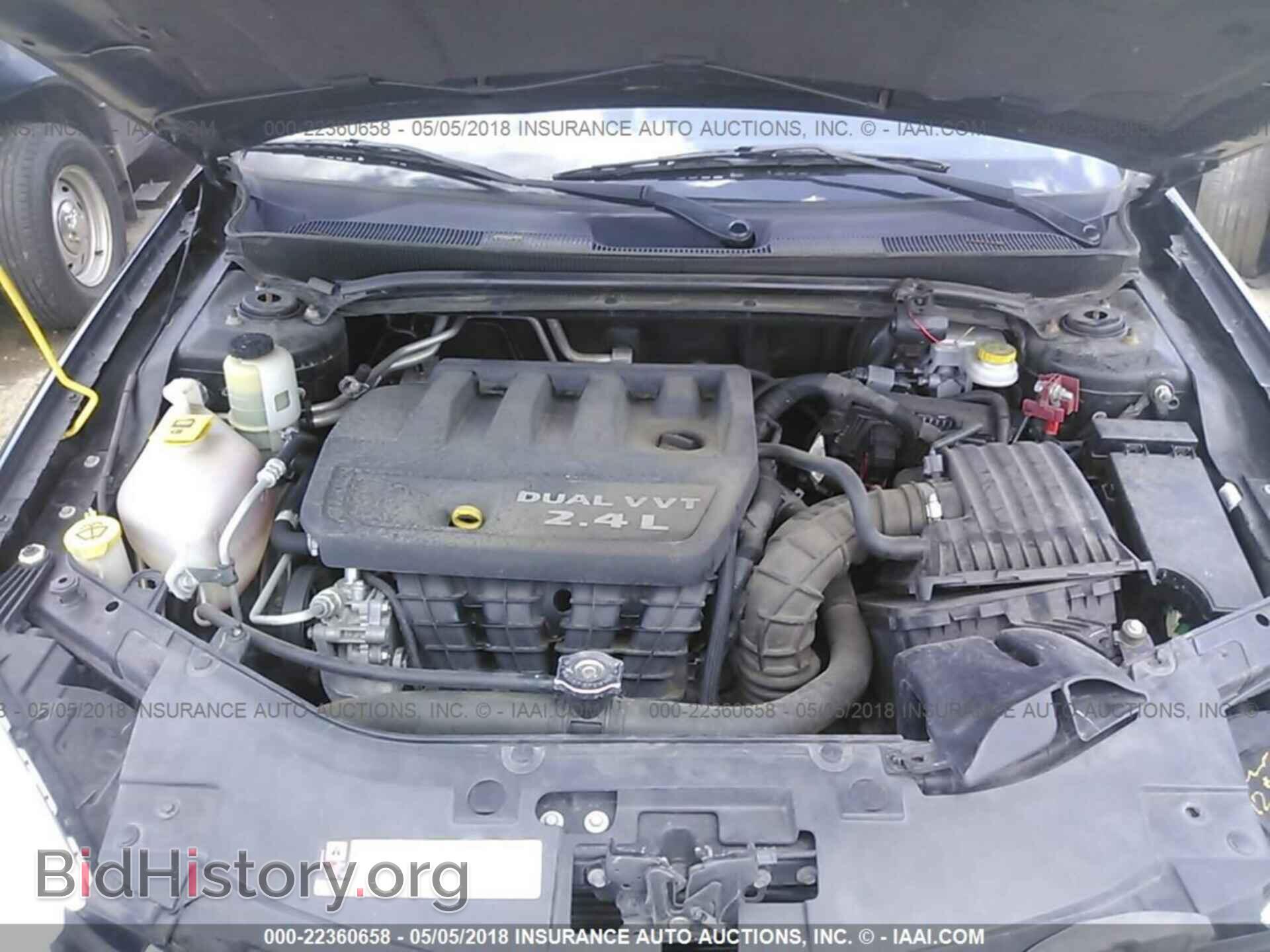 2013 Chrysler 200 - VIN: 1C3CCBBBXDN694238 - Photo 10