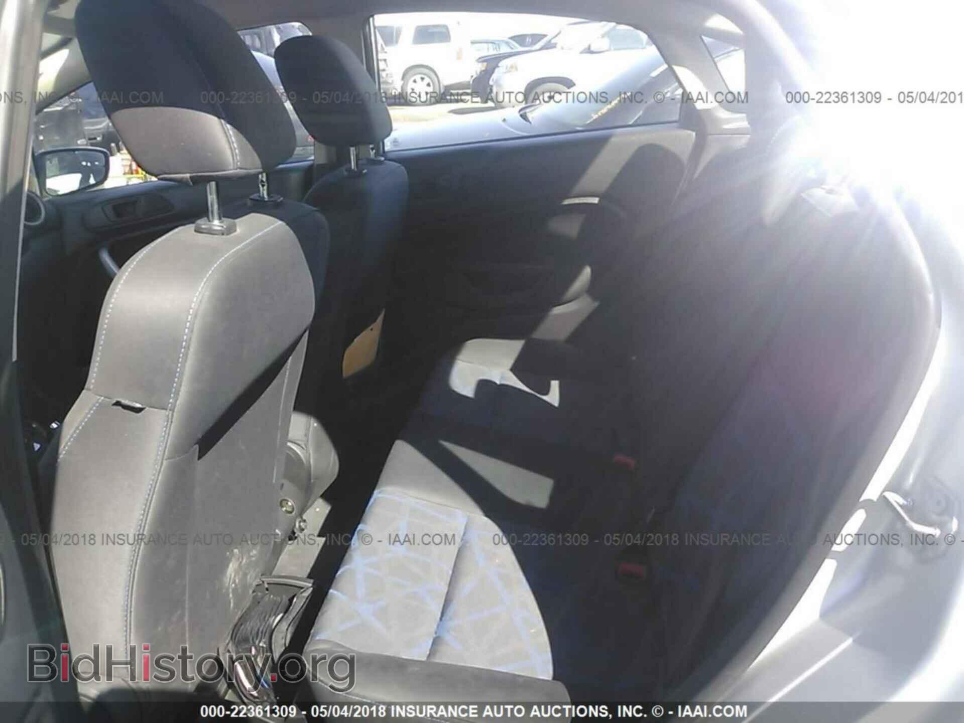 2012 Ford Fiesta - VIN: 3FADP4BJ2CM176422 - Фото 8