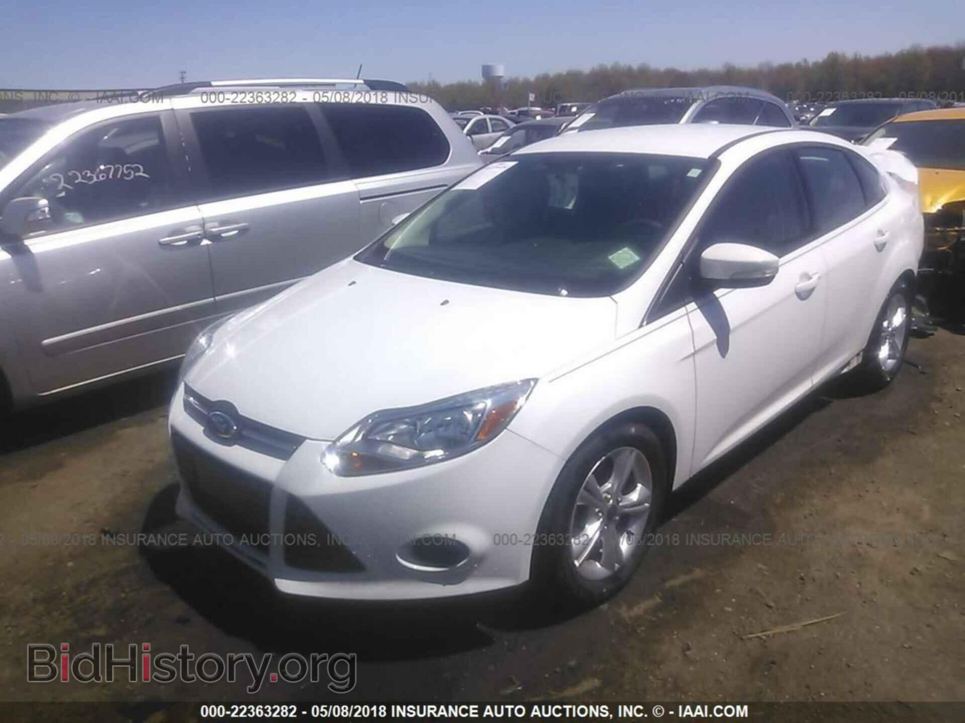 2014 Ford Focus - VIN: 1FADP3F2XEL371668 - Фото 2