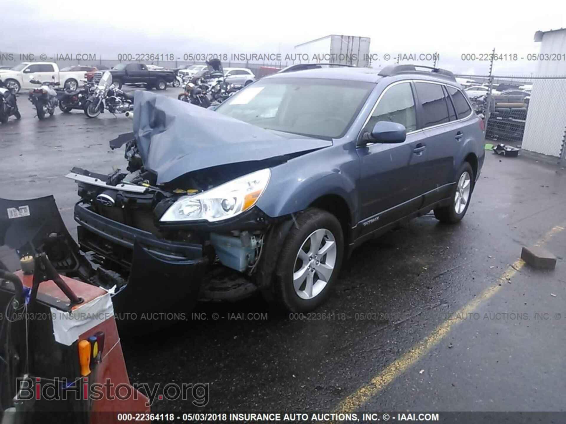 2013 Subaru Outback - VIN: 4S4BRBPC5D3232331 - Photo 2