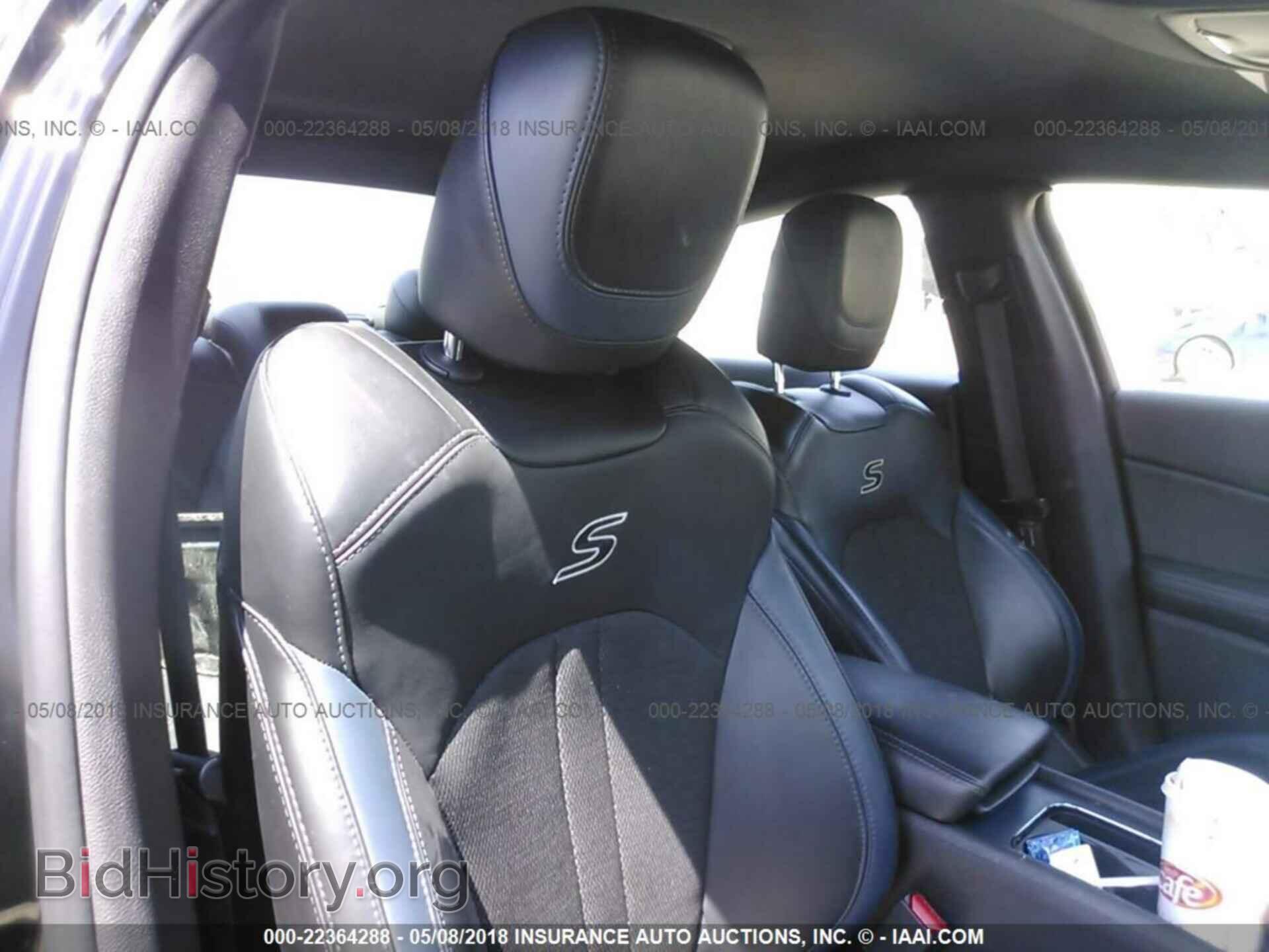 2016 Chrysler 200 - VIN: 1C3CCCDG9GN126033 - Photo 8