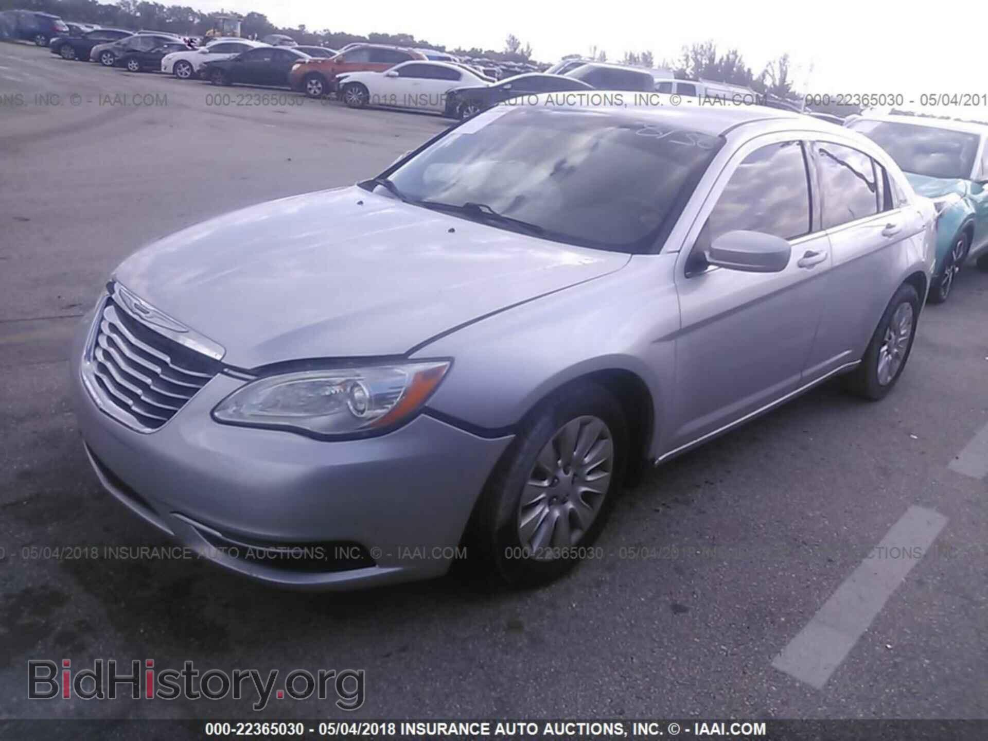 2012 Chrysler 200 - VIN: 1C3CCBAB7CN218738 - Фото 2
