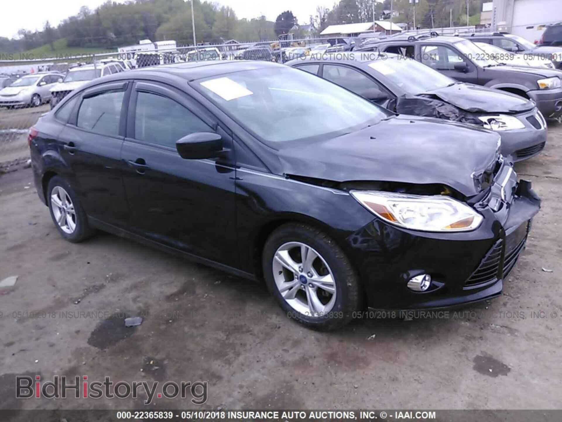 Photo 1FAHP3F25CL447201 - Ford Focus 2012