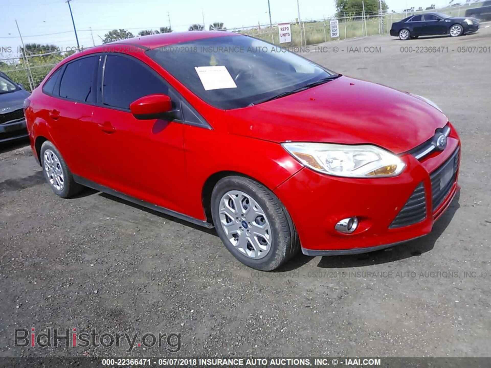Photo 1FAHP3F27CL146879 - Ford Focus 2012