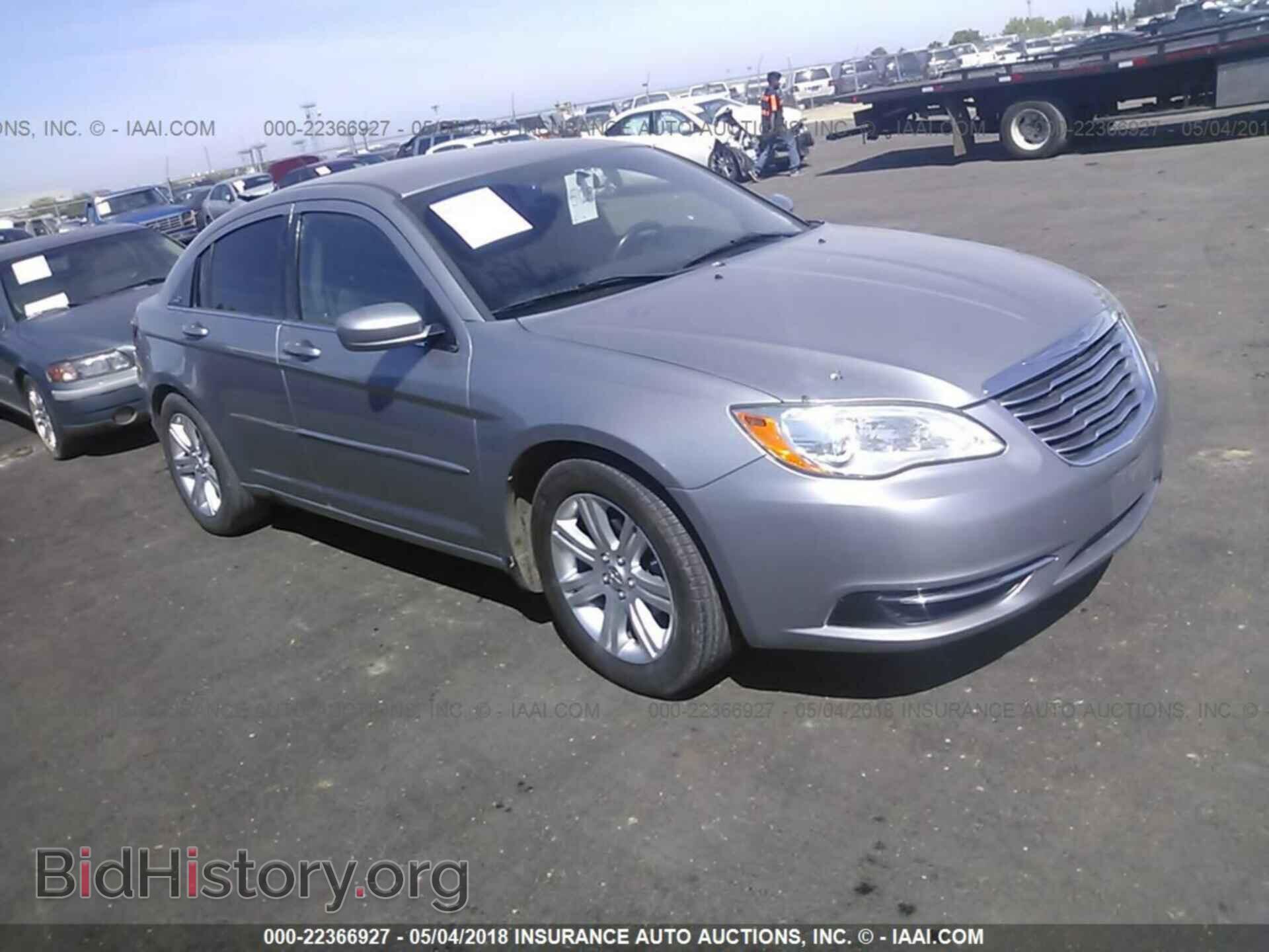 Photo 1C3CCBBB6DN639740 - Chrysler 200 2013