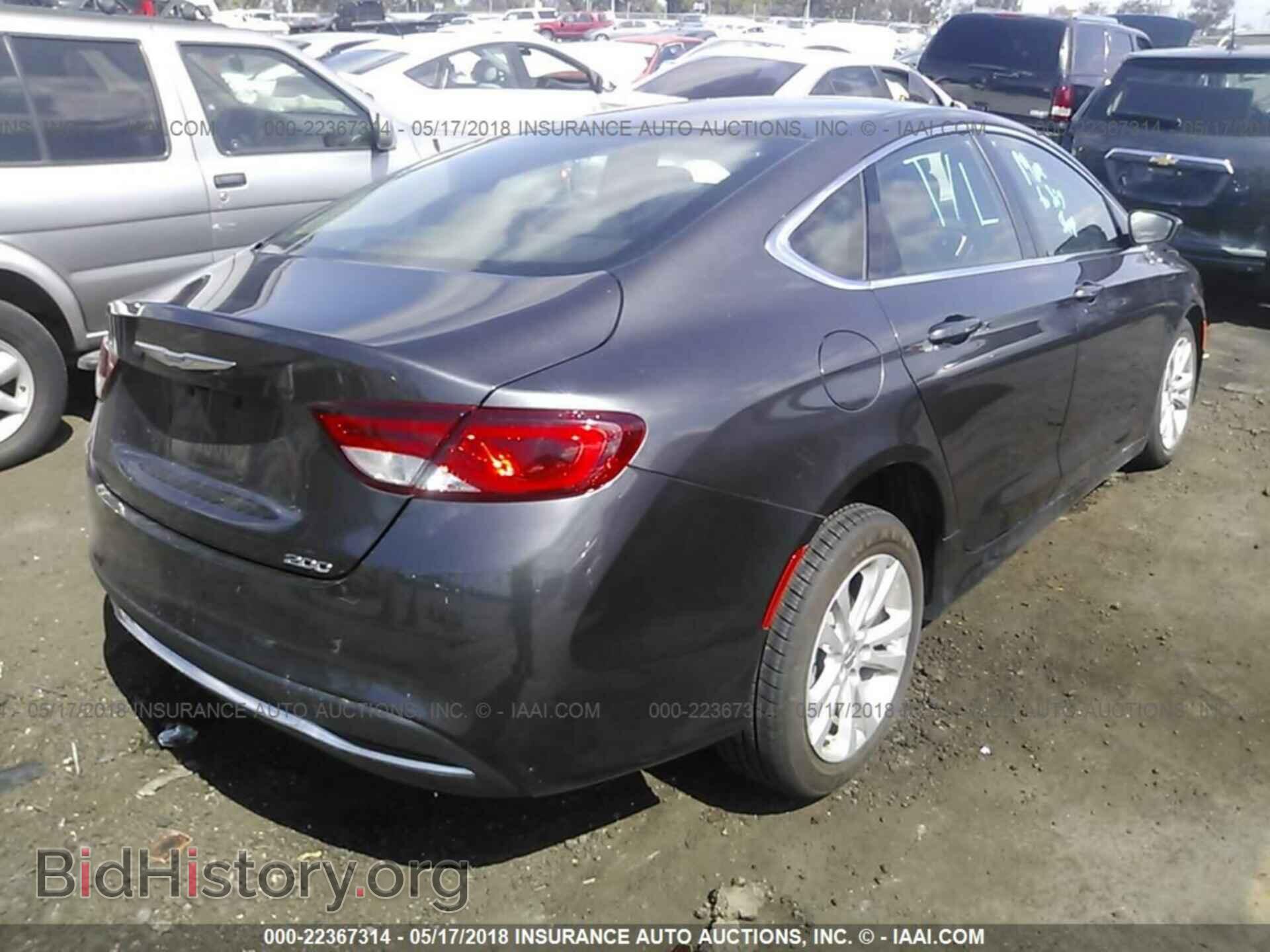 2016 Chrysler 200 - VIN: 1C3CCCAB6GN114897 - Photo 4