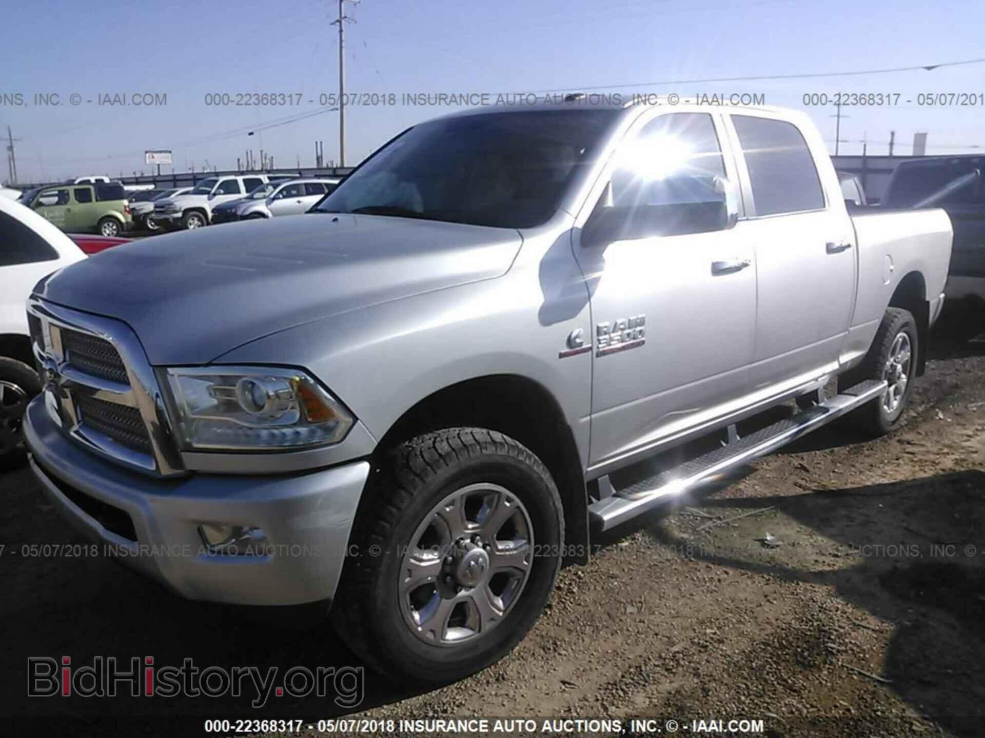 2014 Ram 3500 - VIN: 3C63R3FLXEG290523 - Фото 2