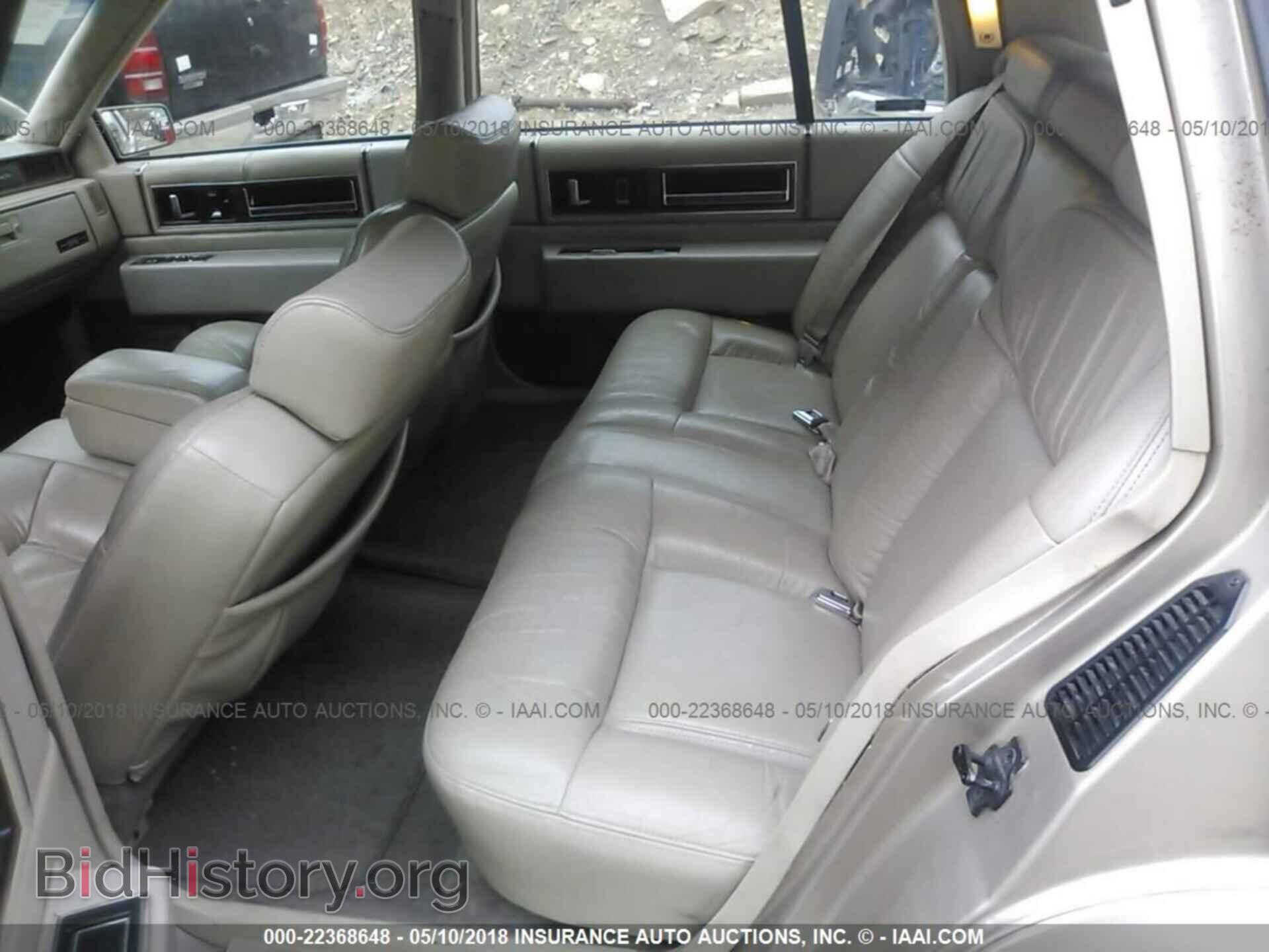 1993 CADILLAC DEVILLE - VIN: 1G6CD53B8P4263323 - Photo 8