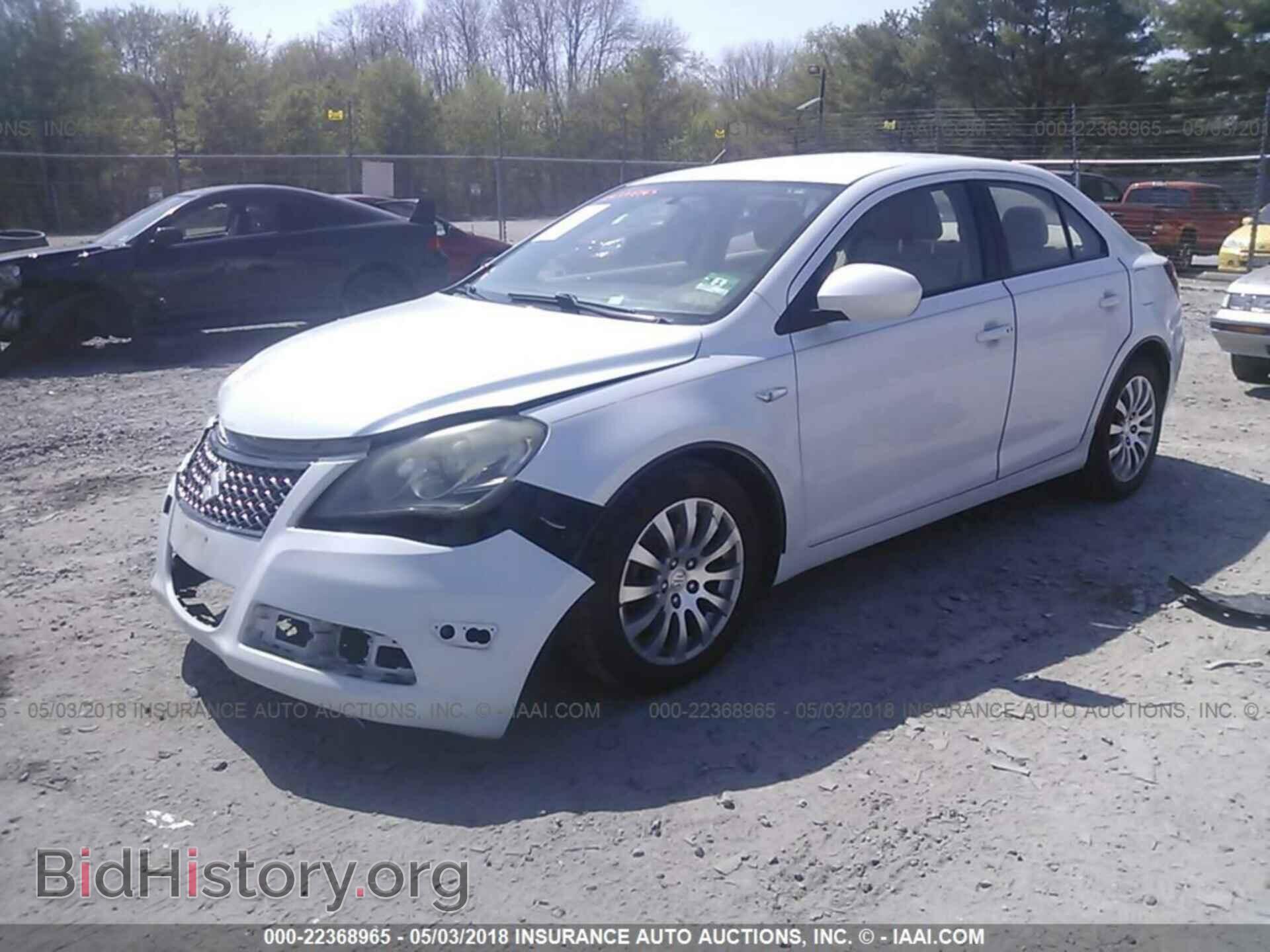 2010 SUZUKI KIZASHI - VIN: JS2RE9A36A6100596 - Photo 2