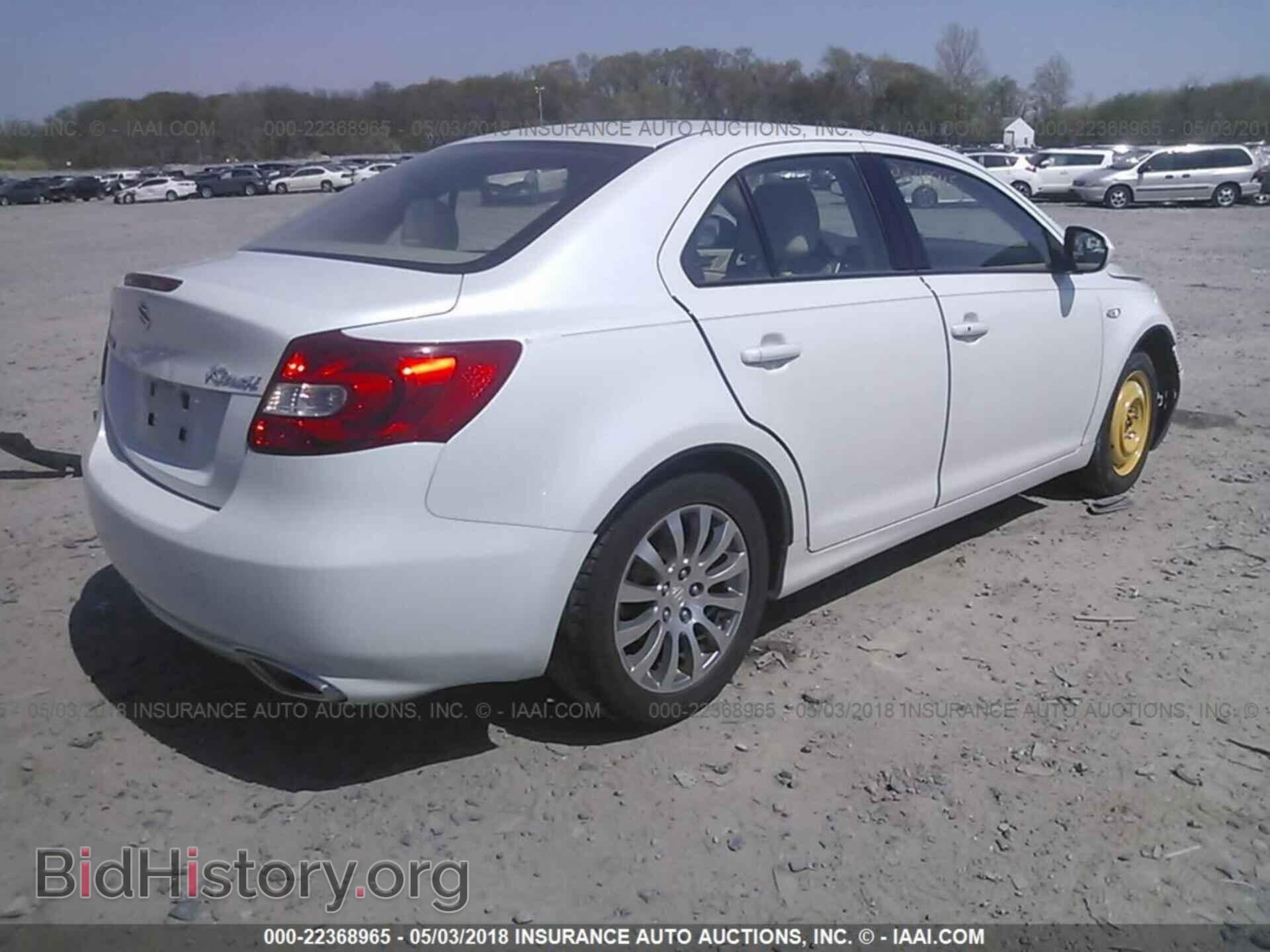 2010 SUZUKI KIZASHI - VIN: JS2RE9A36A6100596 - Photo 4