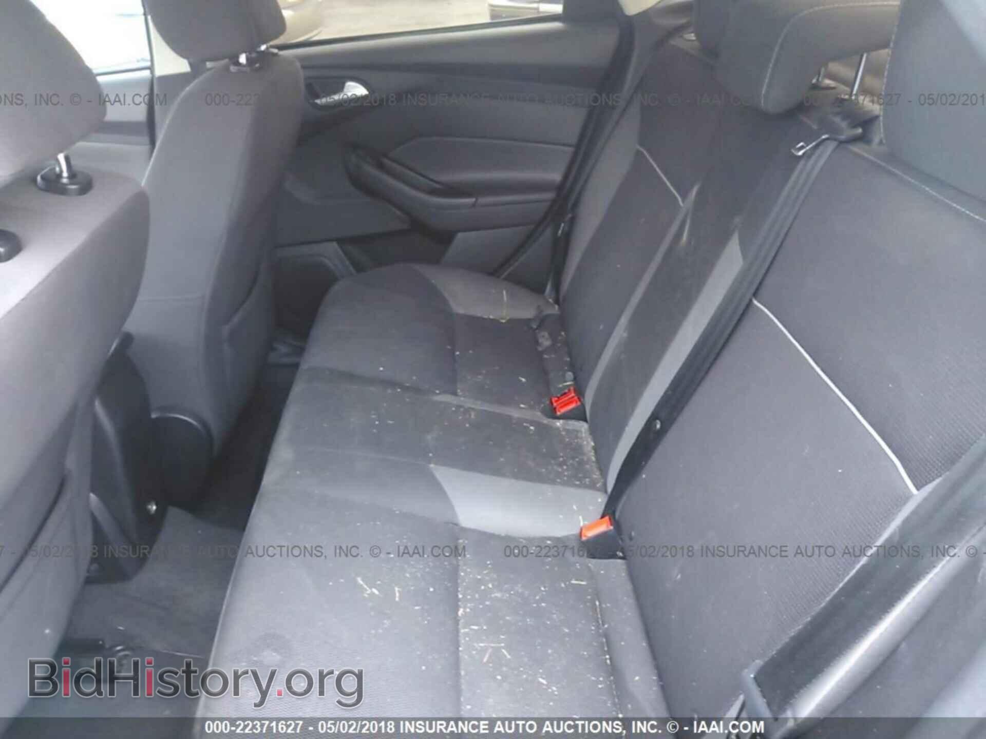 2014 Ford Focus - VIN: 1FADP3F23EL286557 - Photo 8
