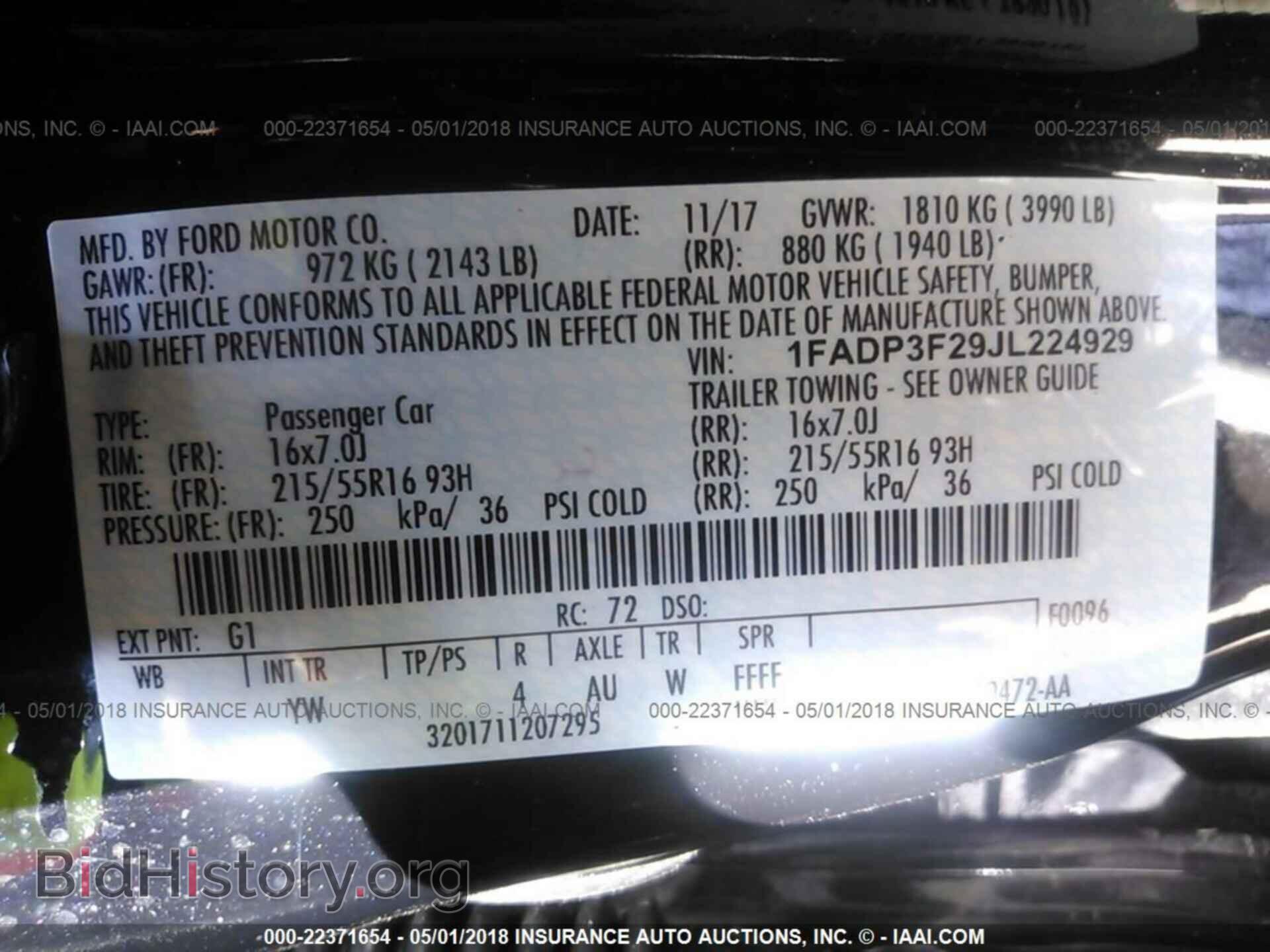 2018 Ford Focus - VIN: 1FADP3F29JL224929 - Photo 9