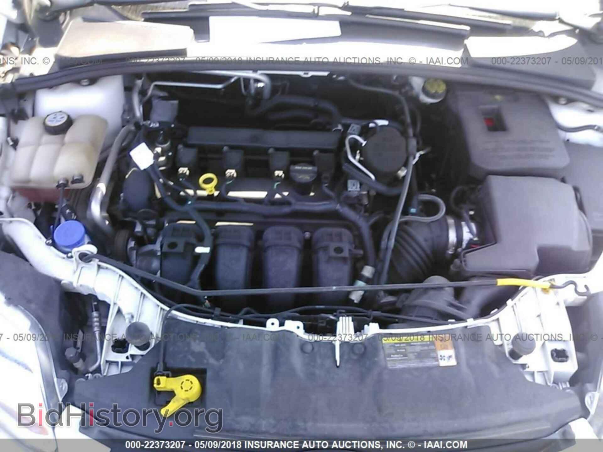 2012 Ford Focus - VIN: 1FAHP3F28CL265962 - Photo 10