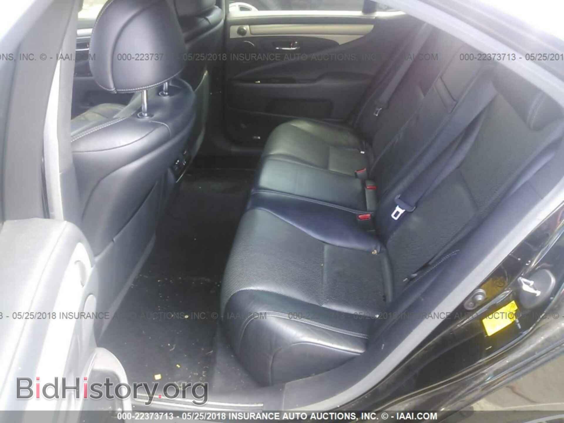 2013 Lexus Ls - VIN: JTHBL5EF8D5122414 - Photo 8