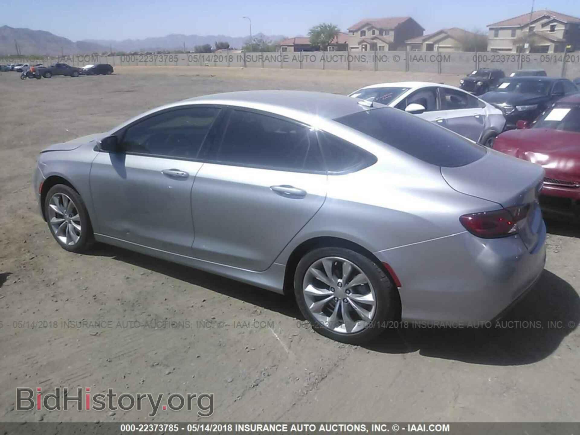 2015 Chrysler 200 - VIN: 1C3CCCBG2FN614189 - Фото 3
