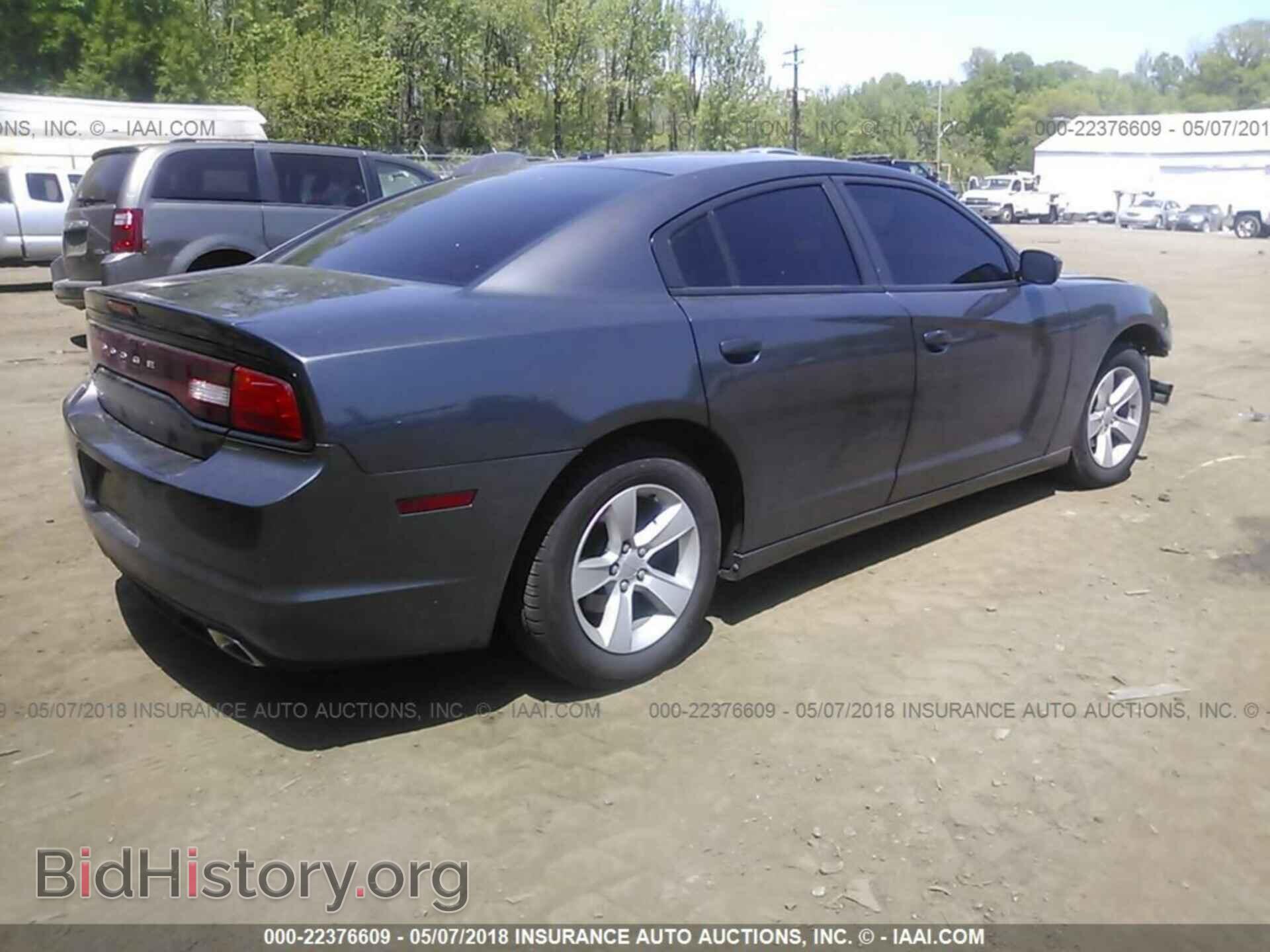 2014 Dodge CHARGER (VIN 2C3CDXBG0EH129092) — photo 4 of 10