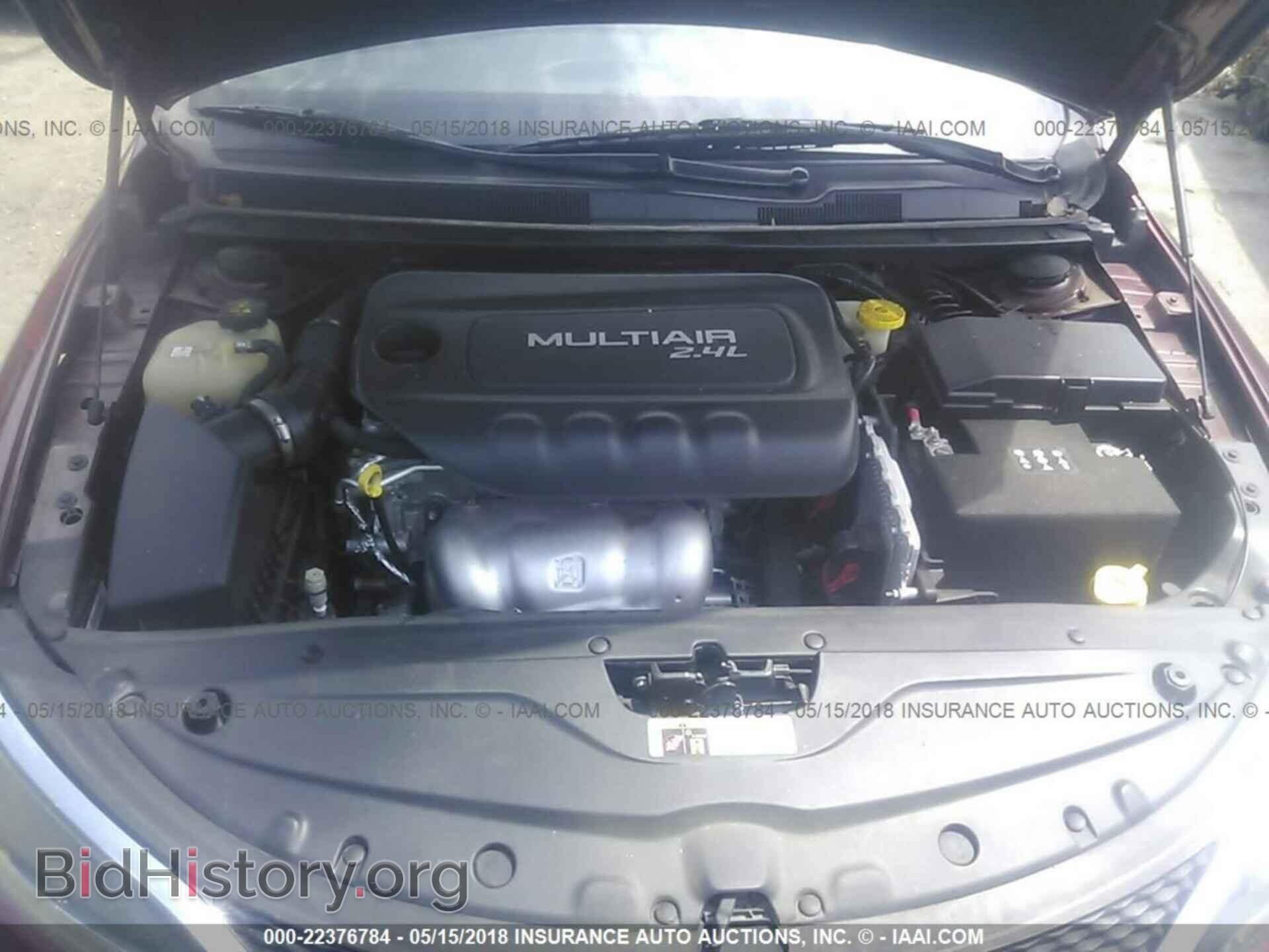 2016 Chrysler 200 - VIN: 1C3CCCAB8GN148842 - Photo 10