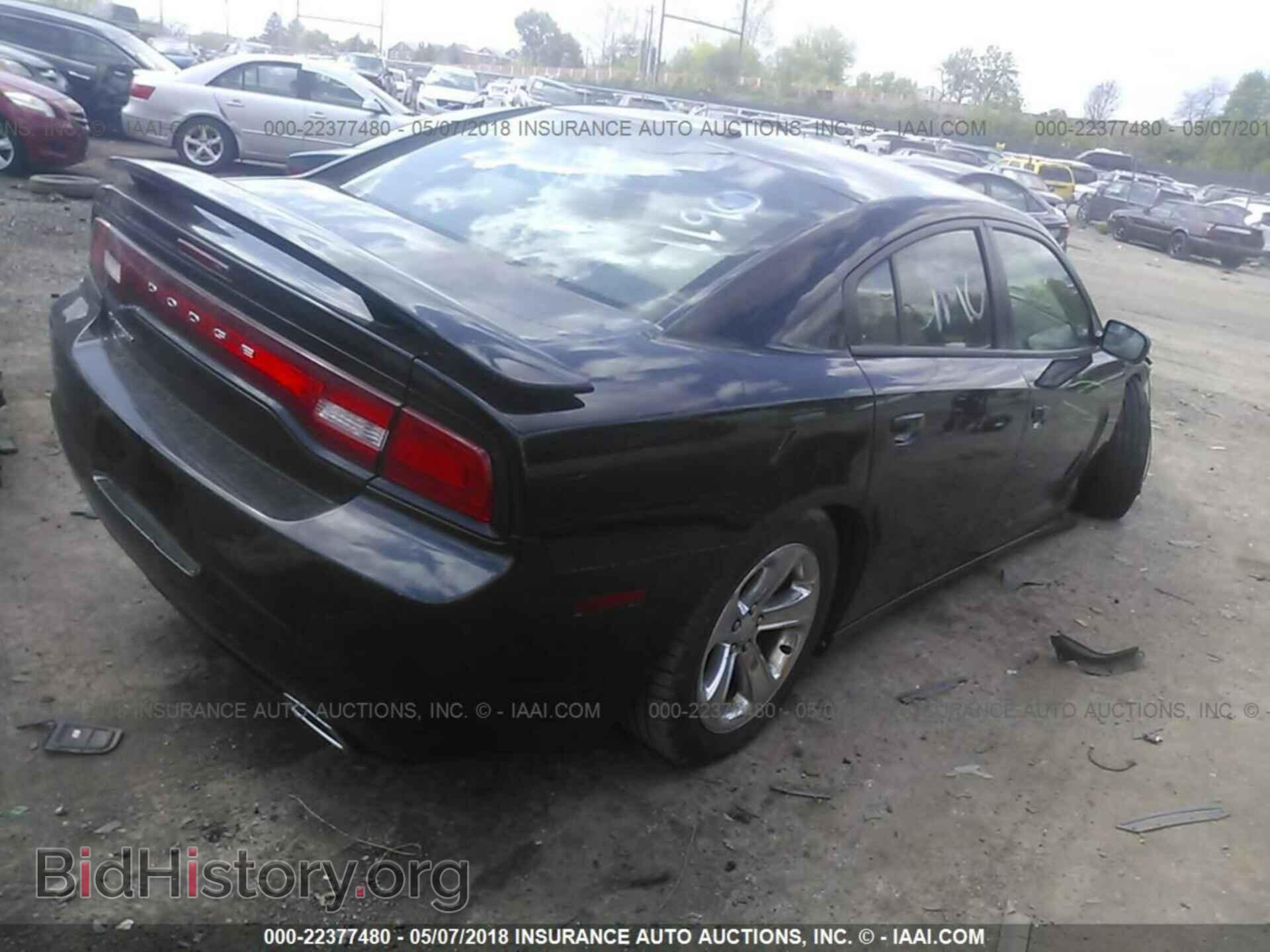2012 Dodge Charger - VIN: 2C3CDXBGXCH215796 - Фото 4