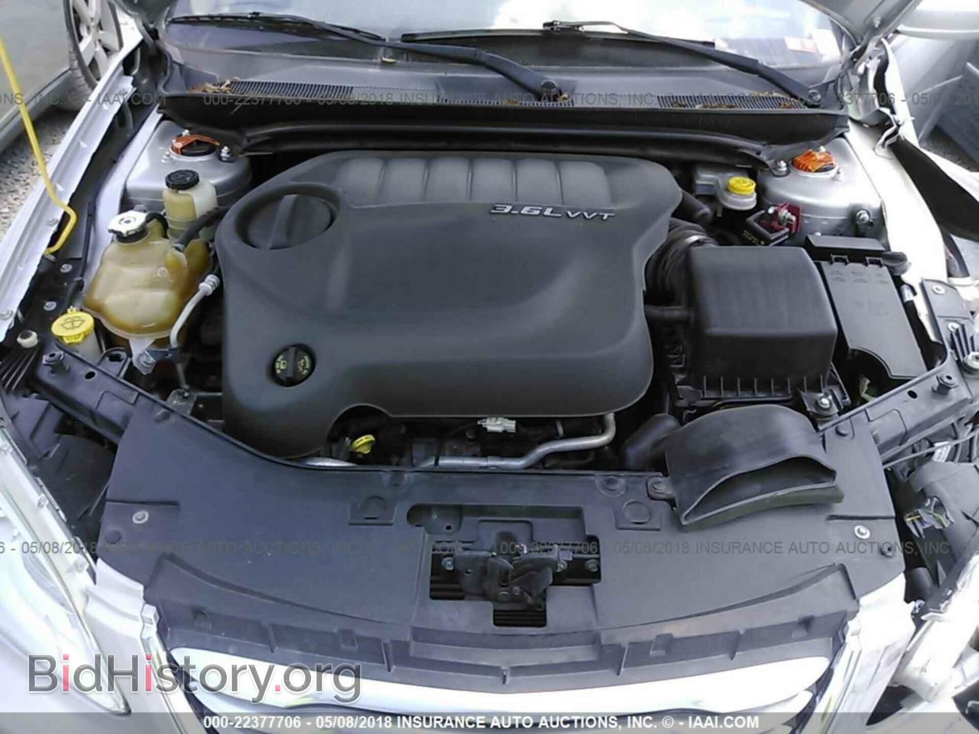 2012 Chrysler 200 - VIN: 1C3CCBBG0CN101576 - Photo 10