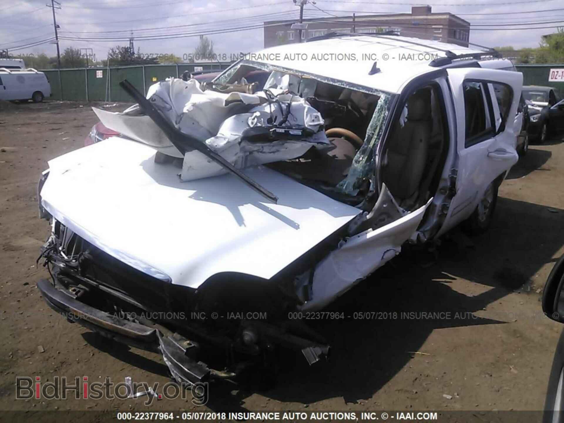 2011 Gmc Yukon - VIN: 1GKS2CE05BR298951 - Фото 2