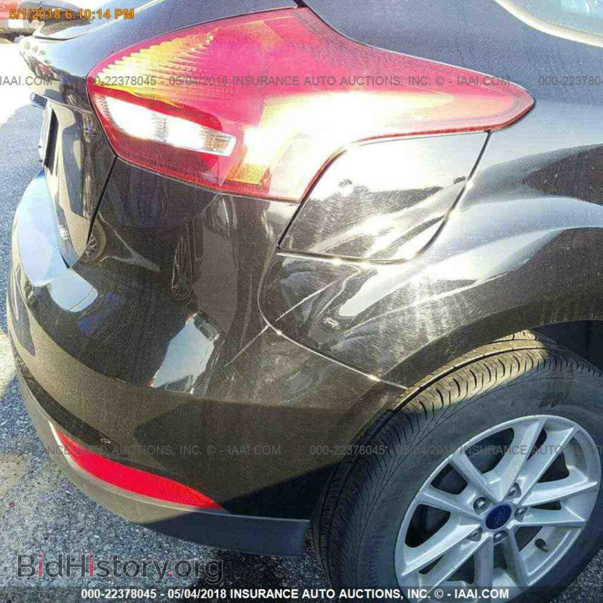 2017 Ford Focus - VIN: 1FADP3K29HL272611 - Photo 10