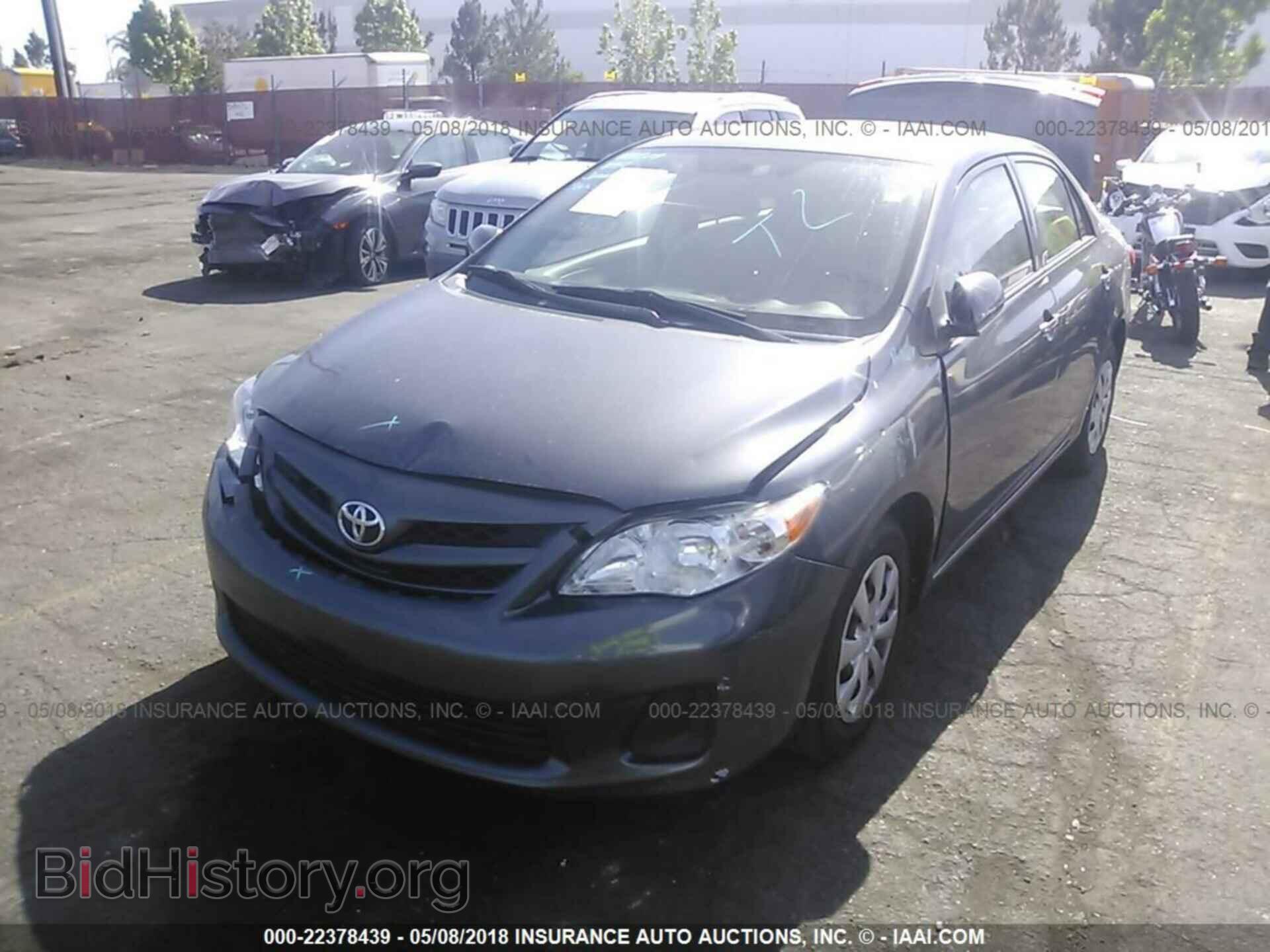 2013 Toyota Corolla - VIN: JTDBU4EE1DJ116185 - Фото 2