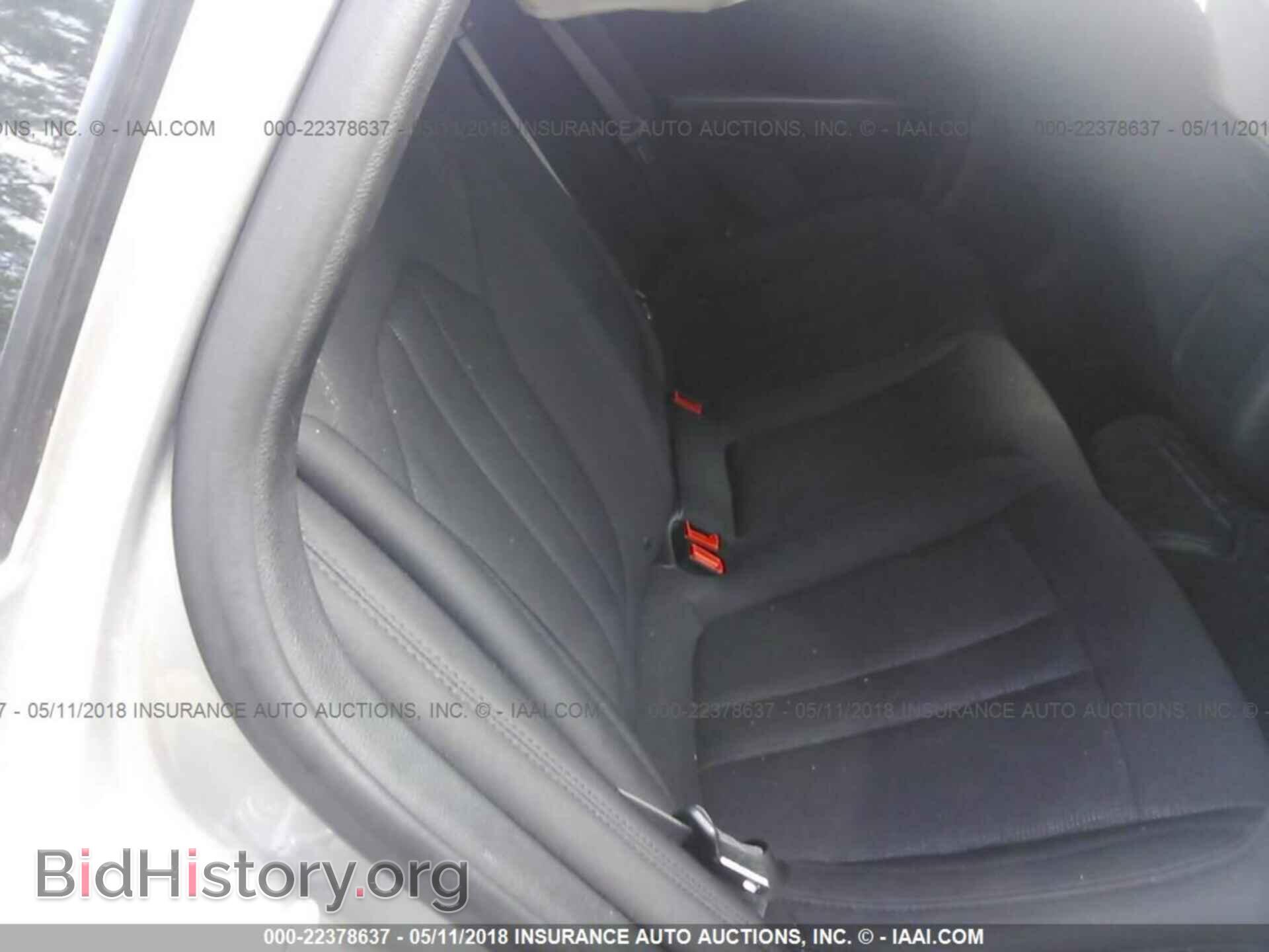 2015 Chrysler 200 - VIN: 1C3CCCAB2FN661034 - Photo 8