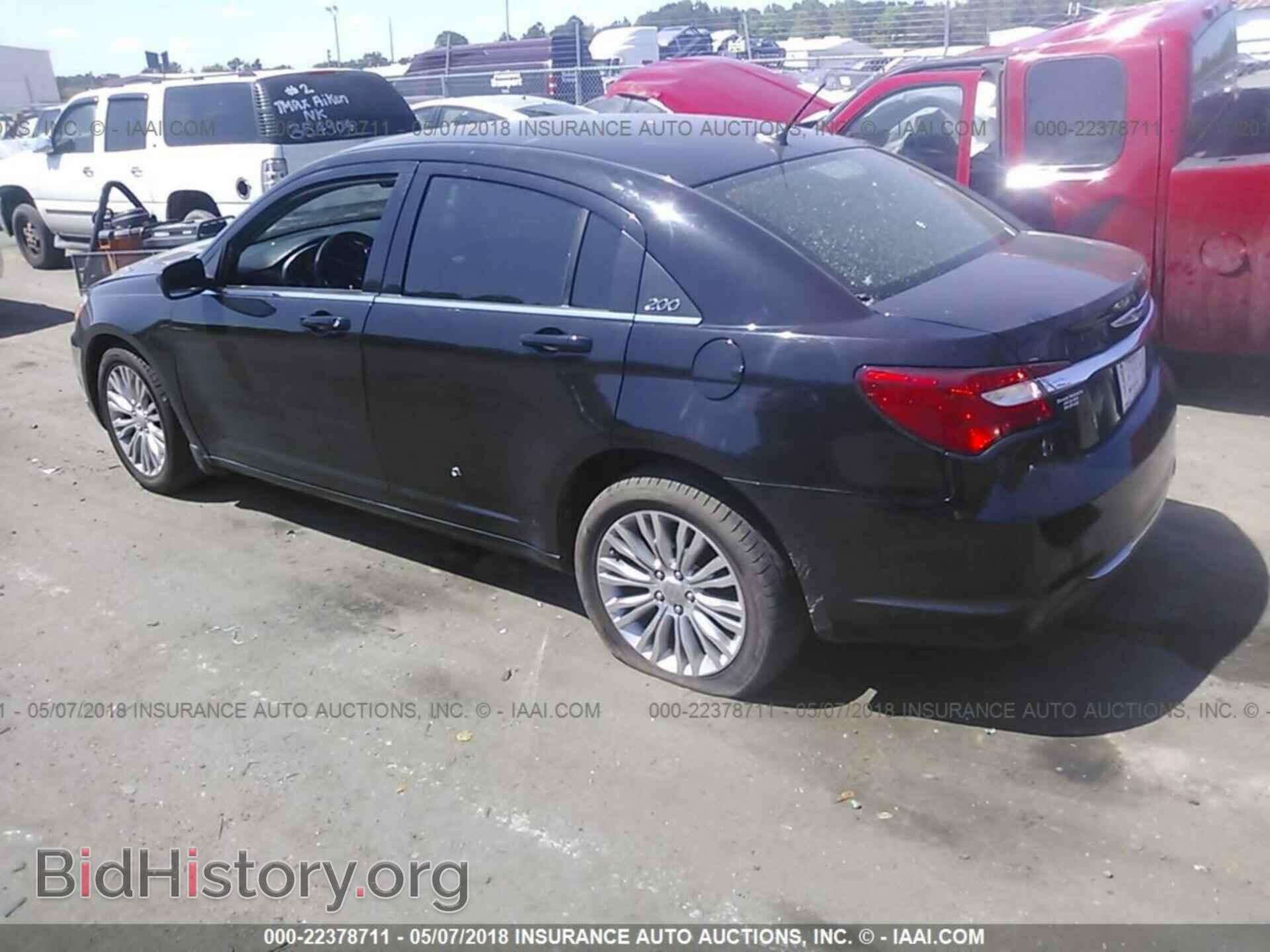 2012 Chrysler 200 - VIN: 1C3CCBAB5CN282308 - Фото 3