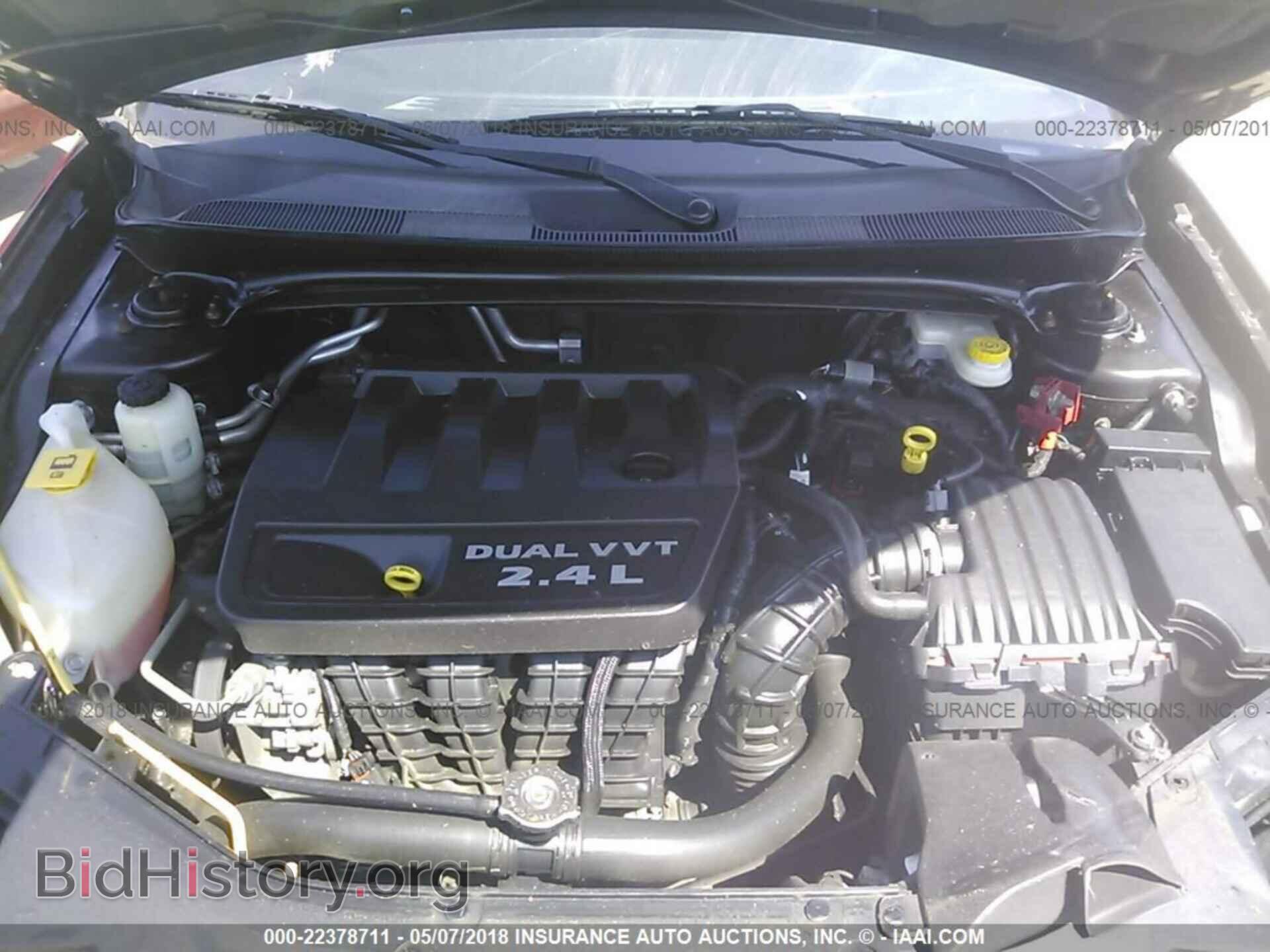 2012 Chrysler 200 - VIN: 1C3CCBAB5CN282308 - Фото 10