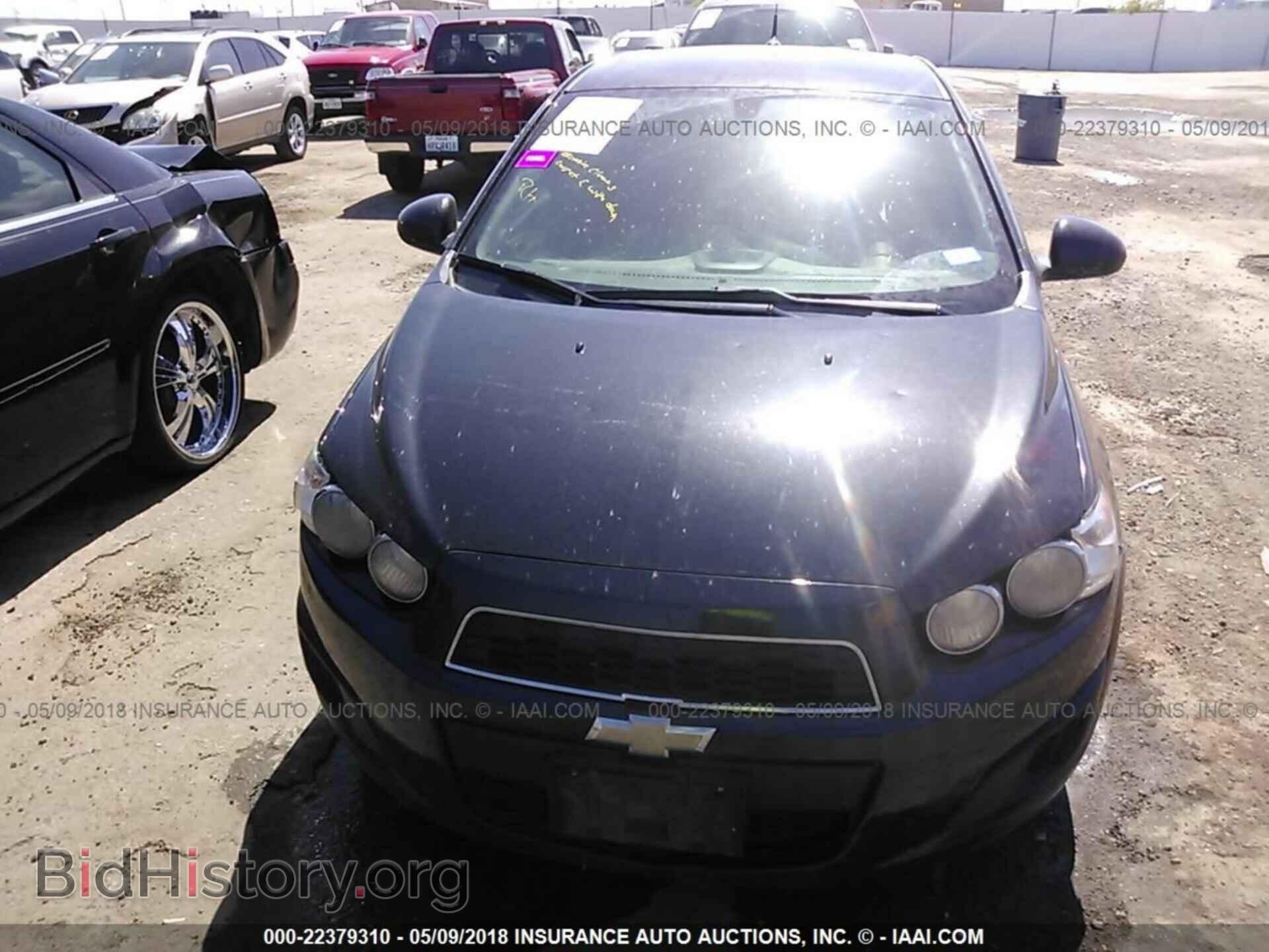 2014 Chevrolet Sonic - VIN: 1G1JC5SH4E4201727 - Photo 6