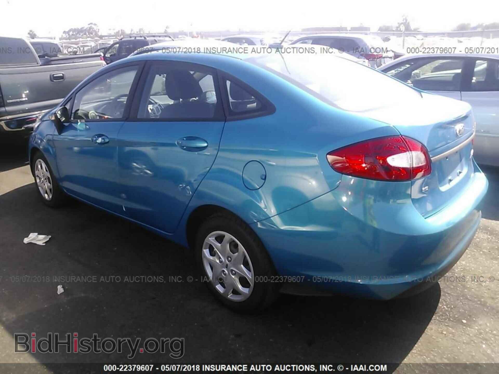 2013 Ford Fiesta - VIN: 3FADP4BJ6DM194889 - Фото 3