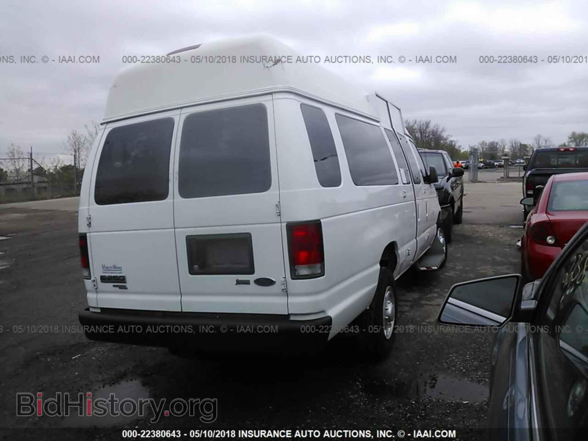 2013 Ford Econoline - VIN: 1FTNS2EW3DDB18602 - Photo 4