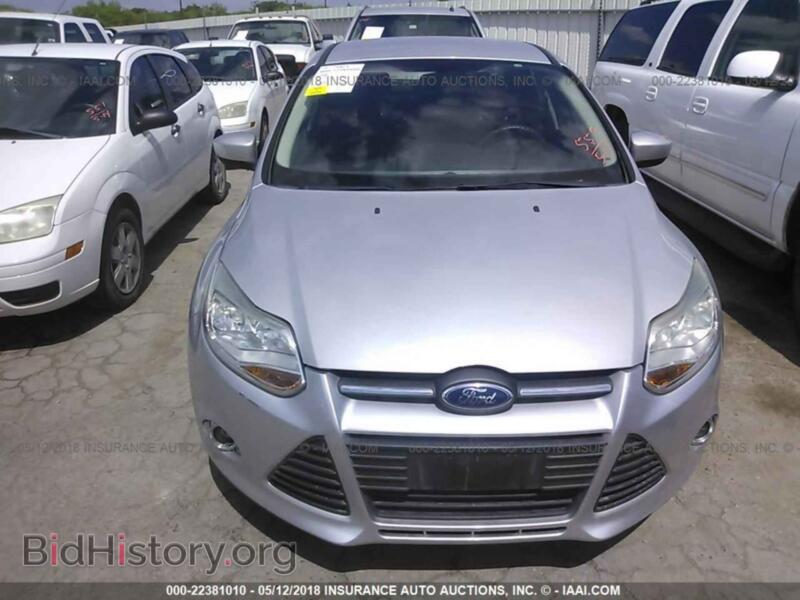 2012 Ford FOCUS (VIN 1FAHP3F25CL284257) — photo 6 of 10