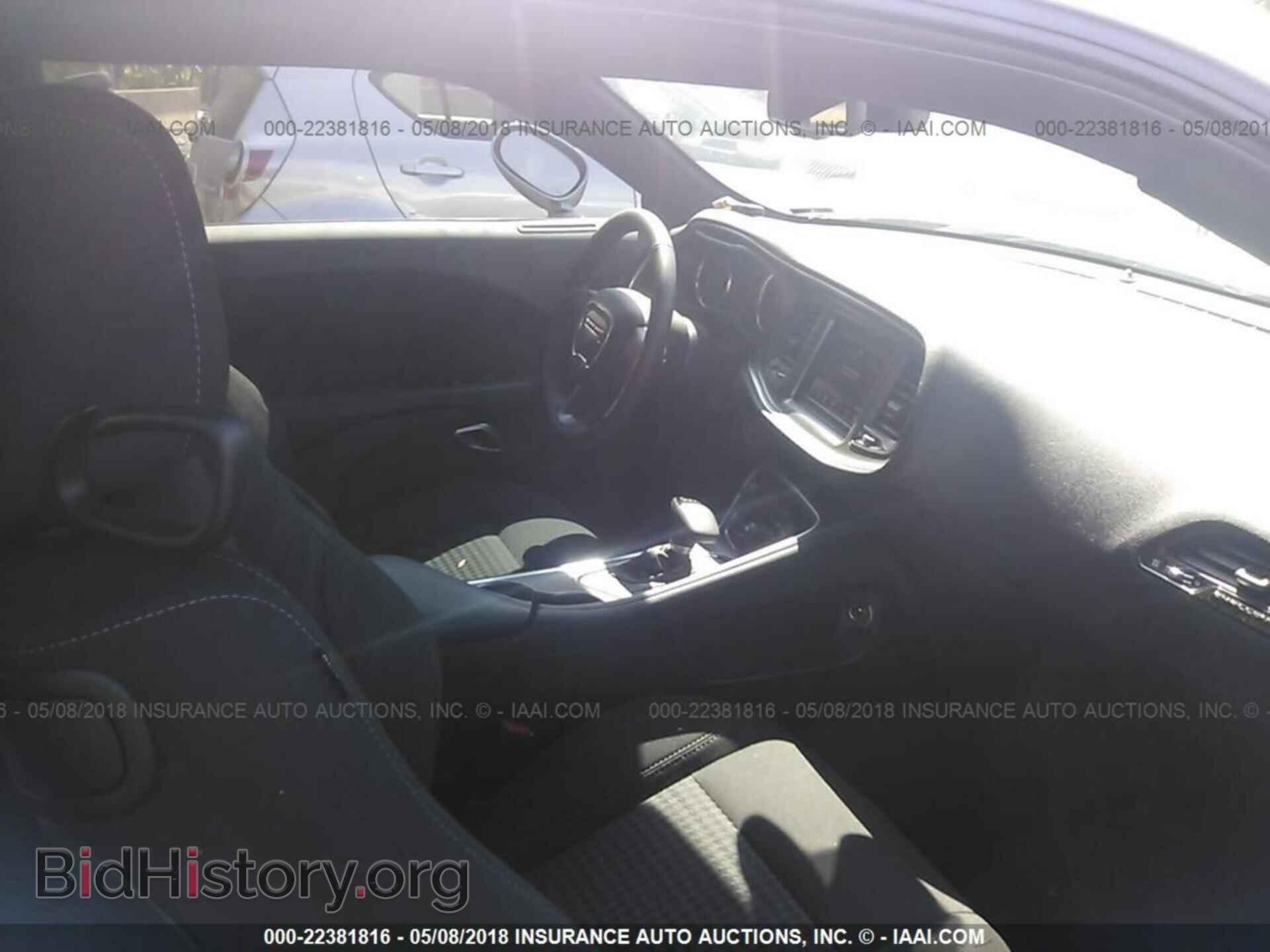 2018 Dodge Challenger - VIN: 2C3CDZAG3JH128476 - Photo 5
