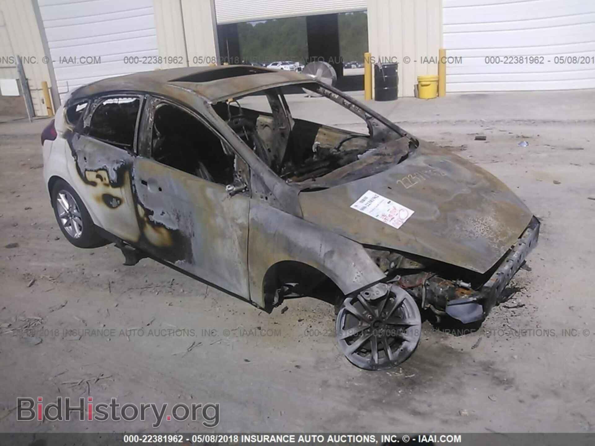 Photo 1FADP3K26GL276677 - Ford Focus 2016