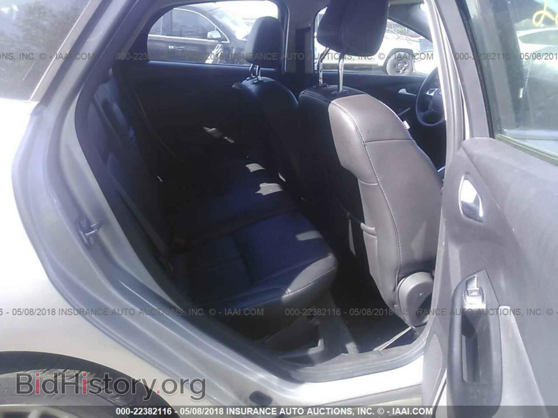 2012 Ford Focus - VIN: 1FAHP3M28CL110931 - Photo 8