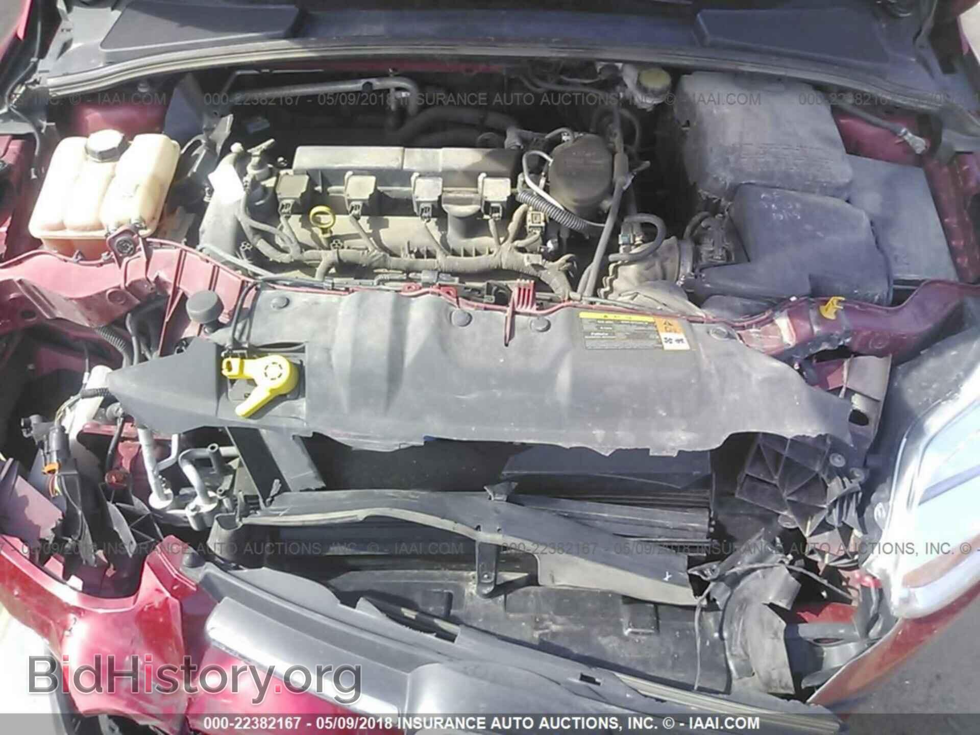 2012 Ford Focus - VIN: 1FAHP3F28CL371117 - Photo 10