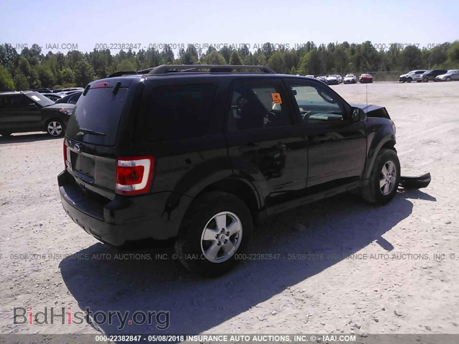 2012 Ford Escape - VIN: 1FMCU0D75CKC84416 - Photo 4