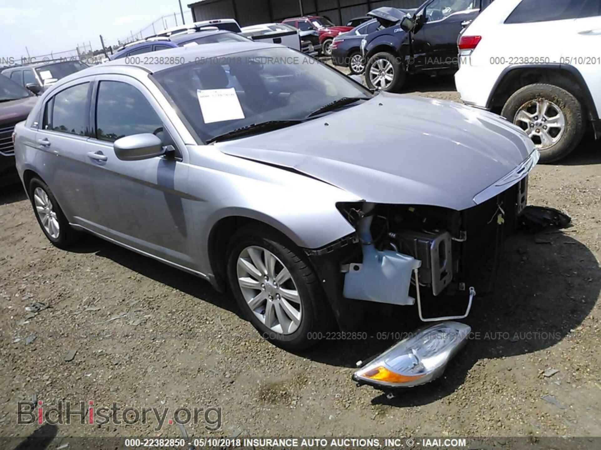 Фотография 1C3CCBBG8DN678003 - Chrysler 200 2013