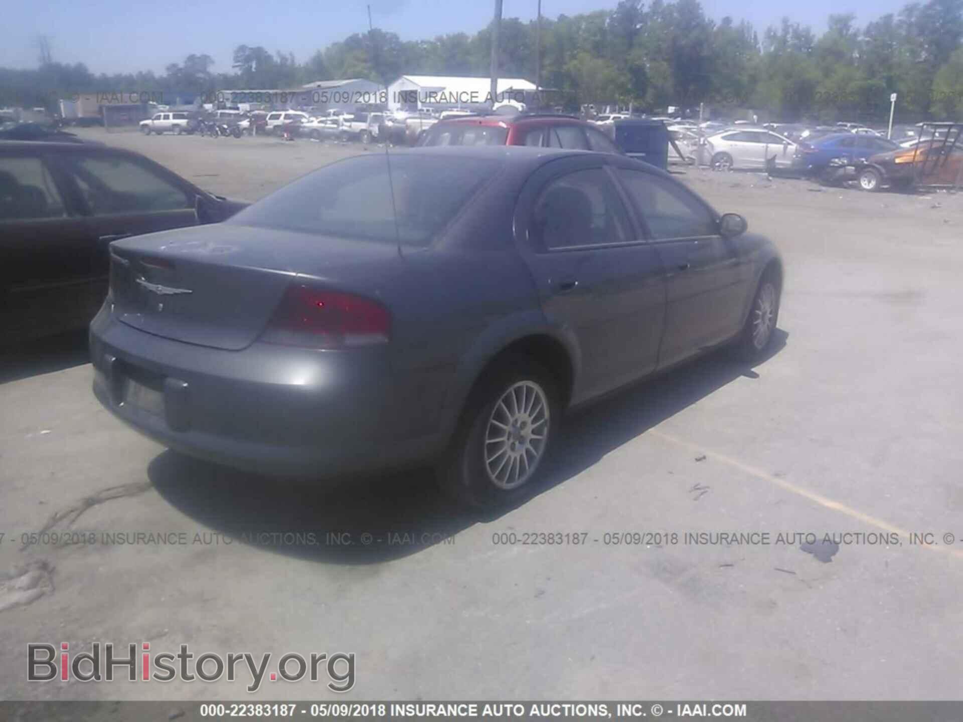 2004 CHRYSLER SEBRING - VIN: 1C3EL46X04N407371 - Фото 4