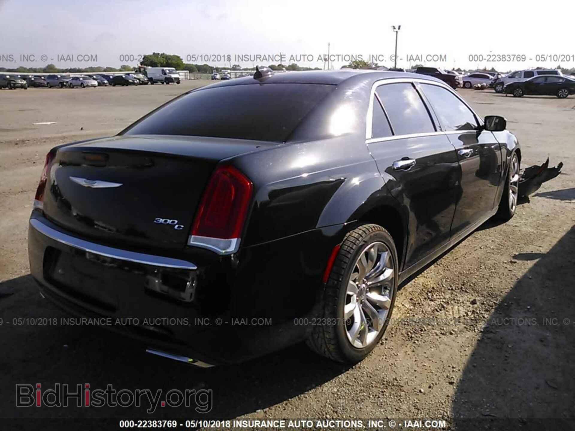 2015 Chrysler 300c - VIN: 2C3CCAEG4FH802964 - Фото 4