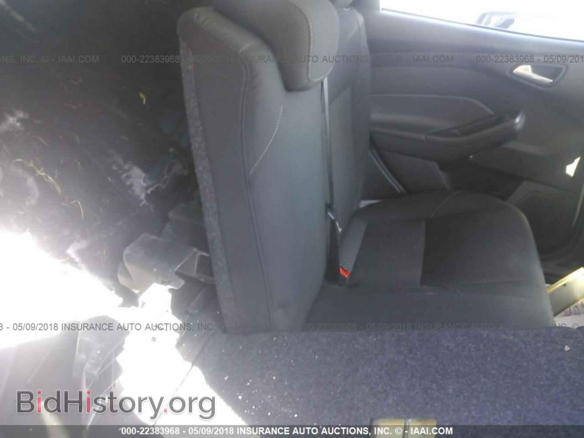 2016 Ford Focus - VIN: 1FADP3K25GL213912 - Photo 8