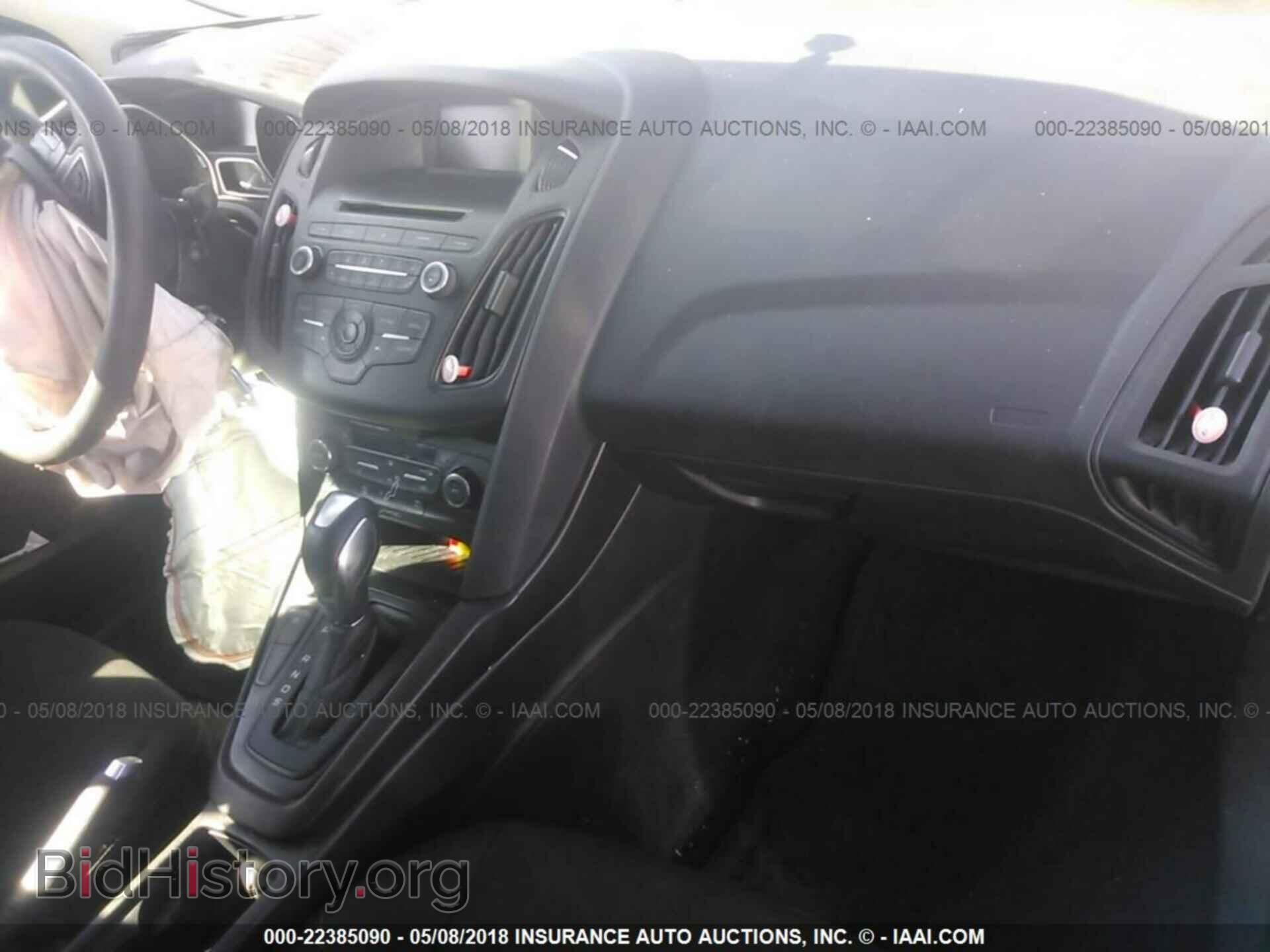 2016 Ford Focus - VIN: 1FADP3FEXGL361624 - Фото 5