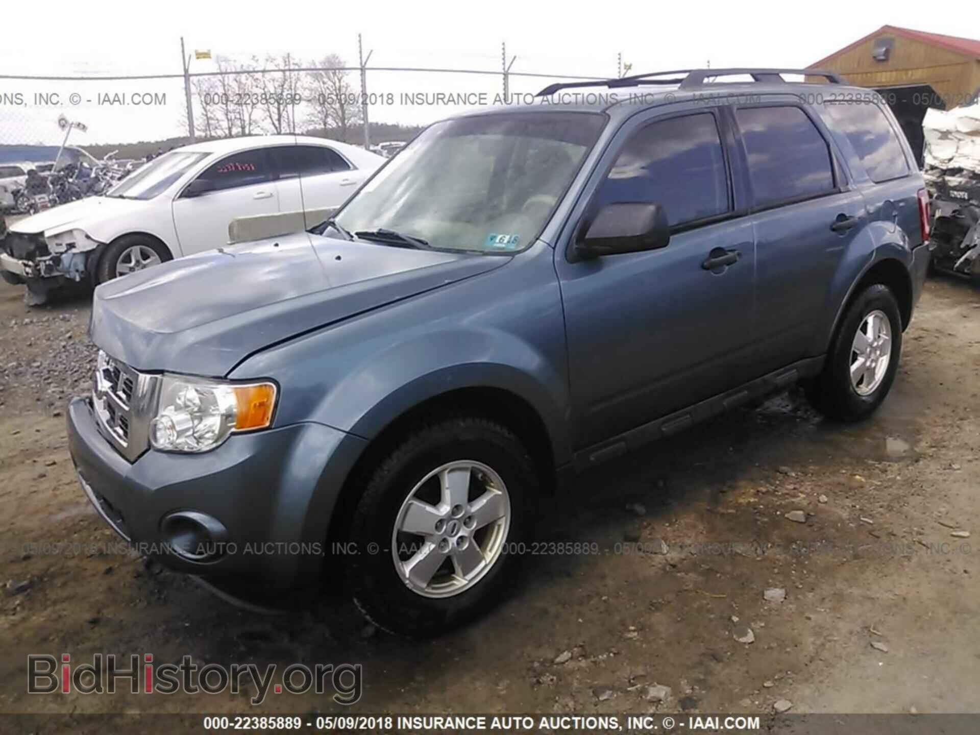 2012 Ford Escape - VIN: 1FMCU0C76CKB10937 - Фото 2
