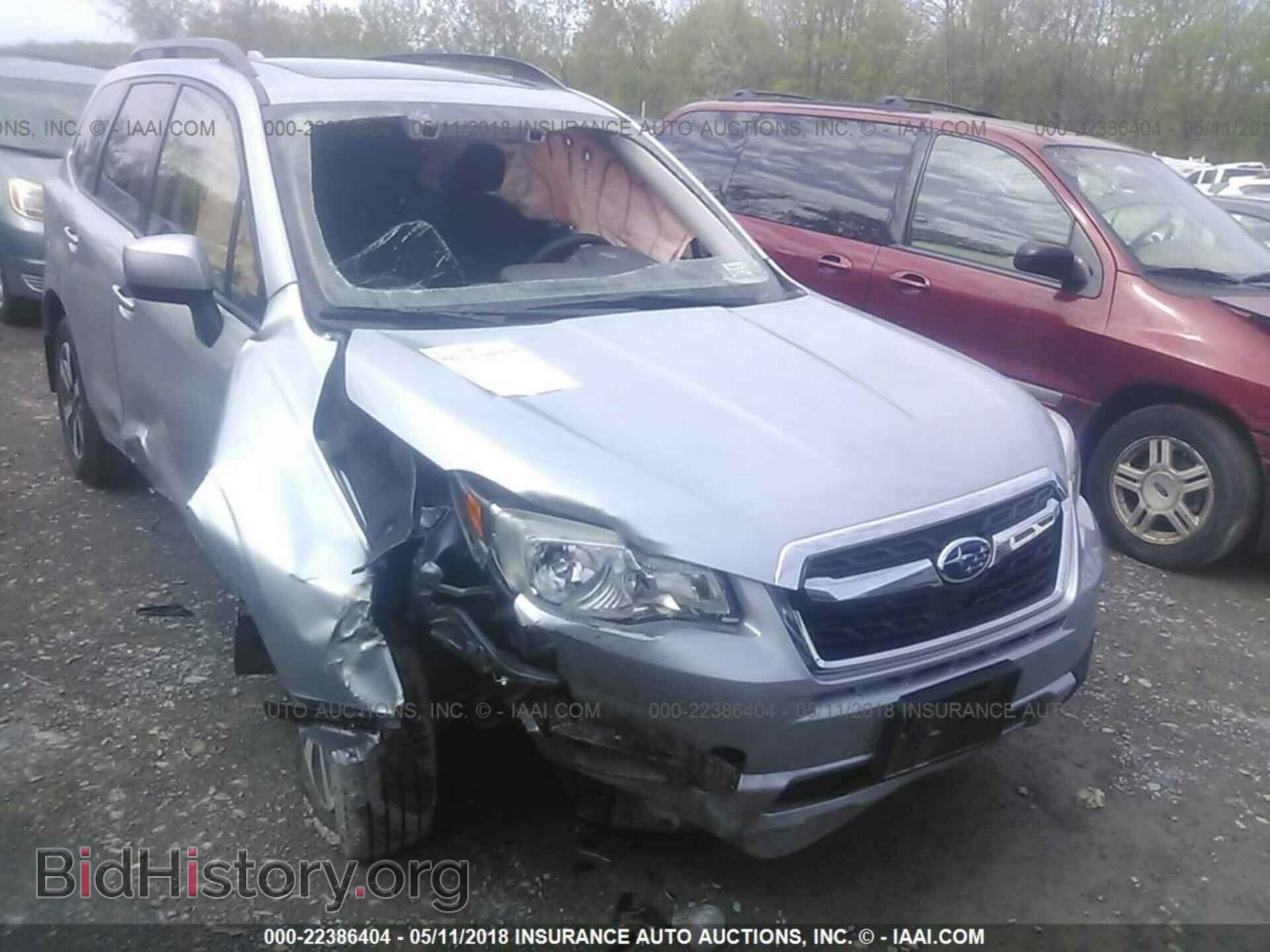 2017 Subaru Forester - VIN: JF2SJAGC8HH486437 - Photo 6