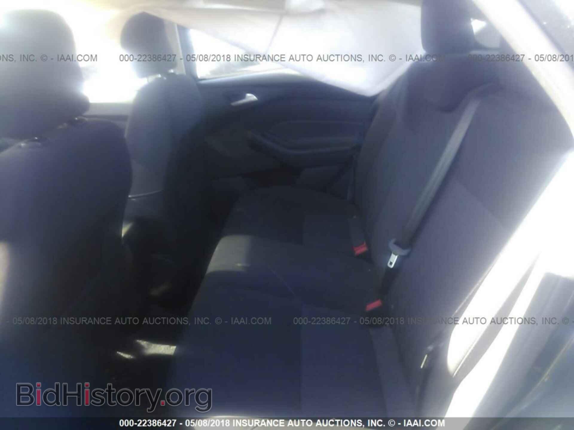 2016 Ford Focus - VIN: 1FADP3K22GL310498 - Фото 8